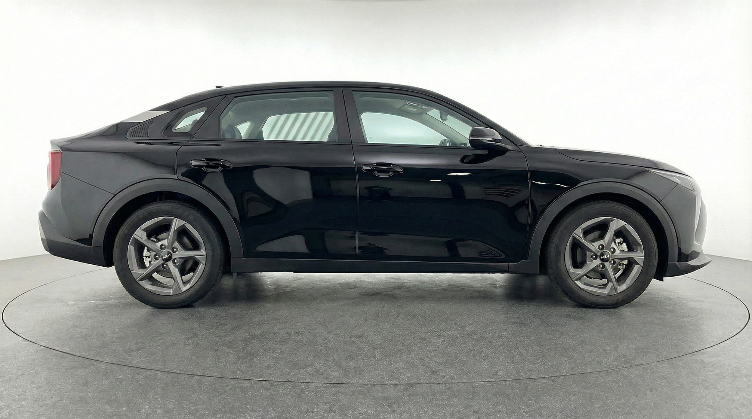 Thumbnail: 2025 Kia K4 - 8