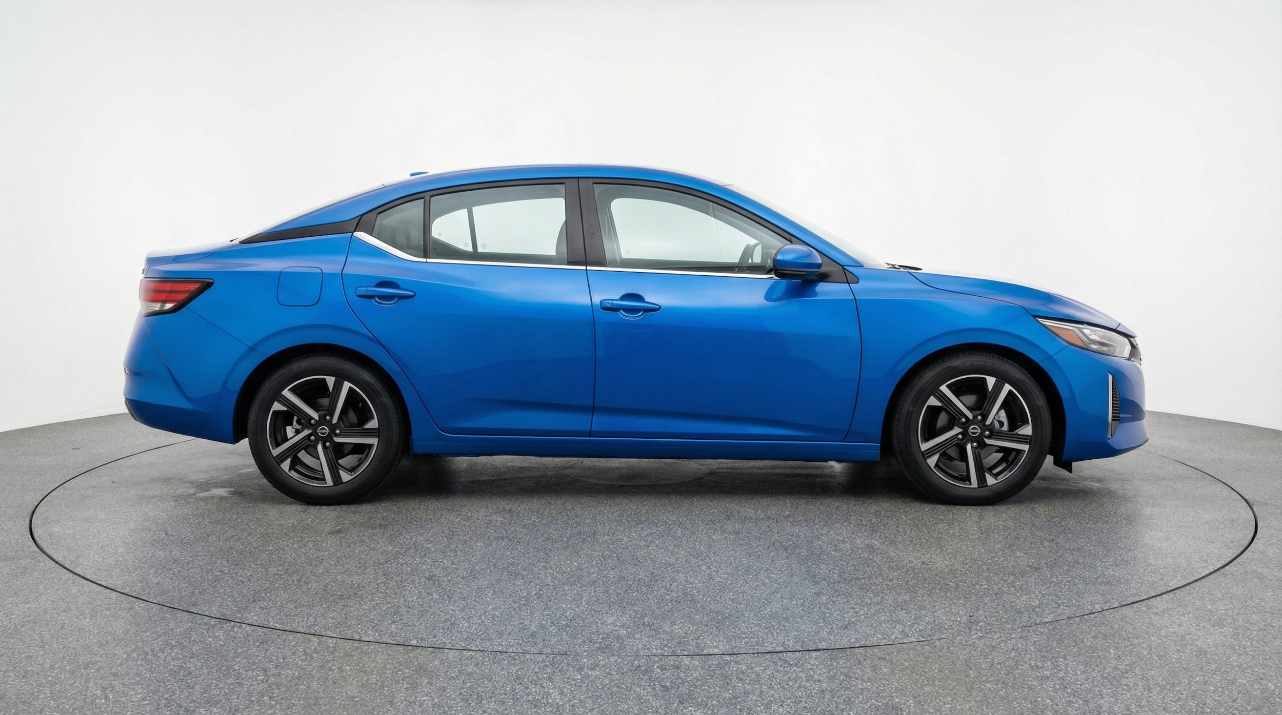 Thumbnail: 2025 Nissan Sentra - 11
