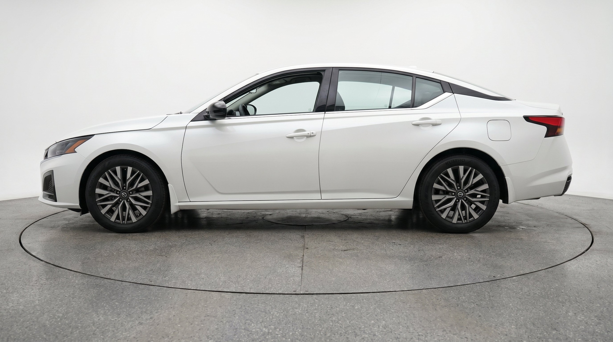 Thumbnail: 2026 Nissan Altima - 5