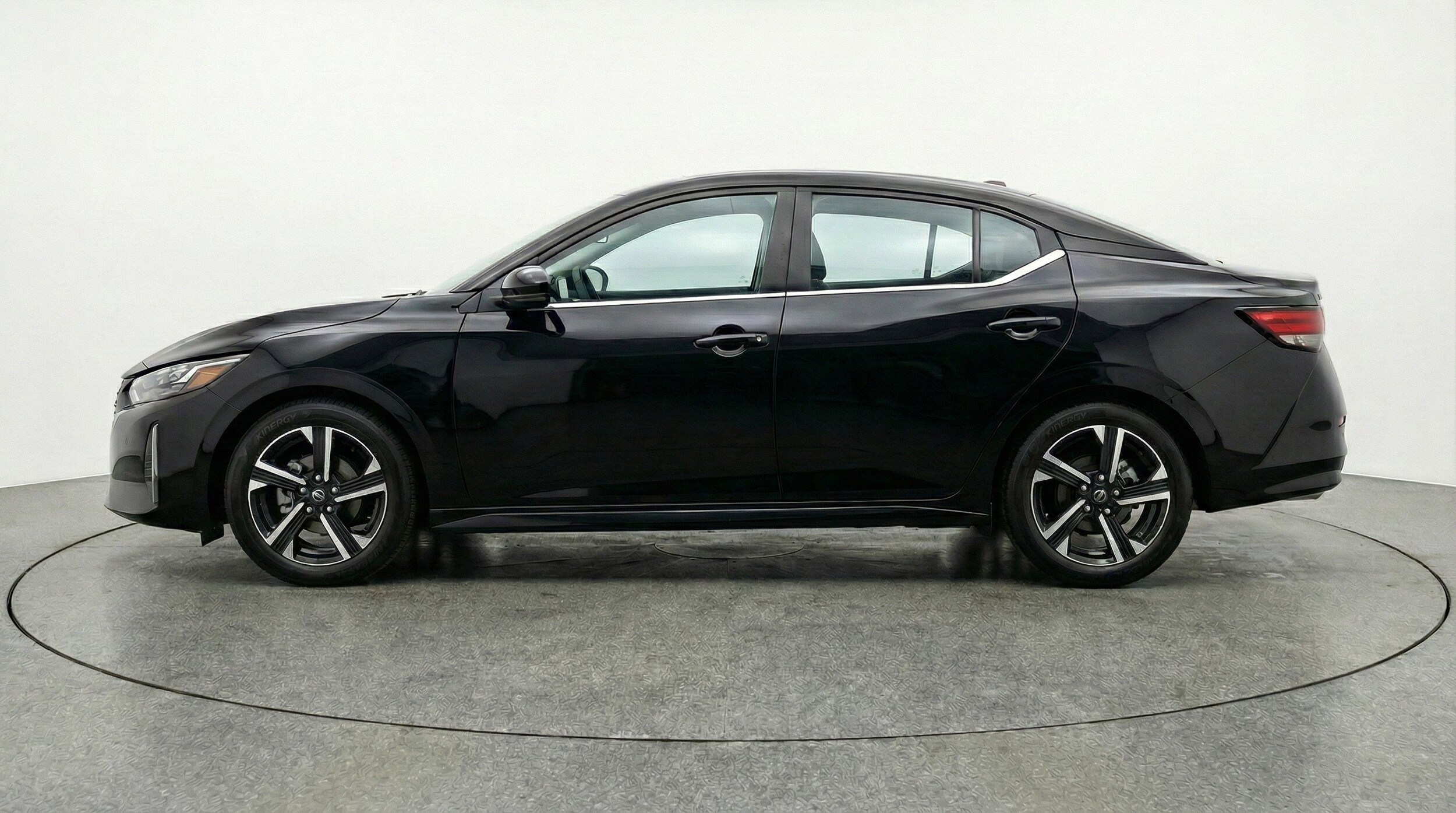 Thumbnail: 2025 Nissan Sentra - 5