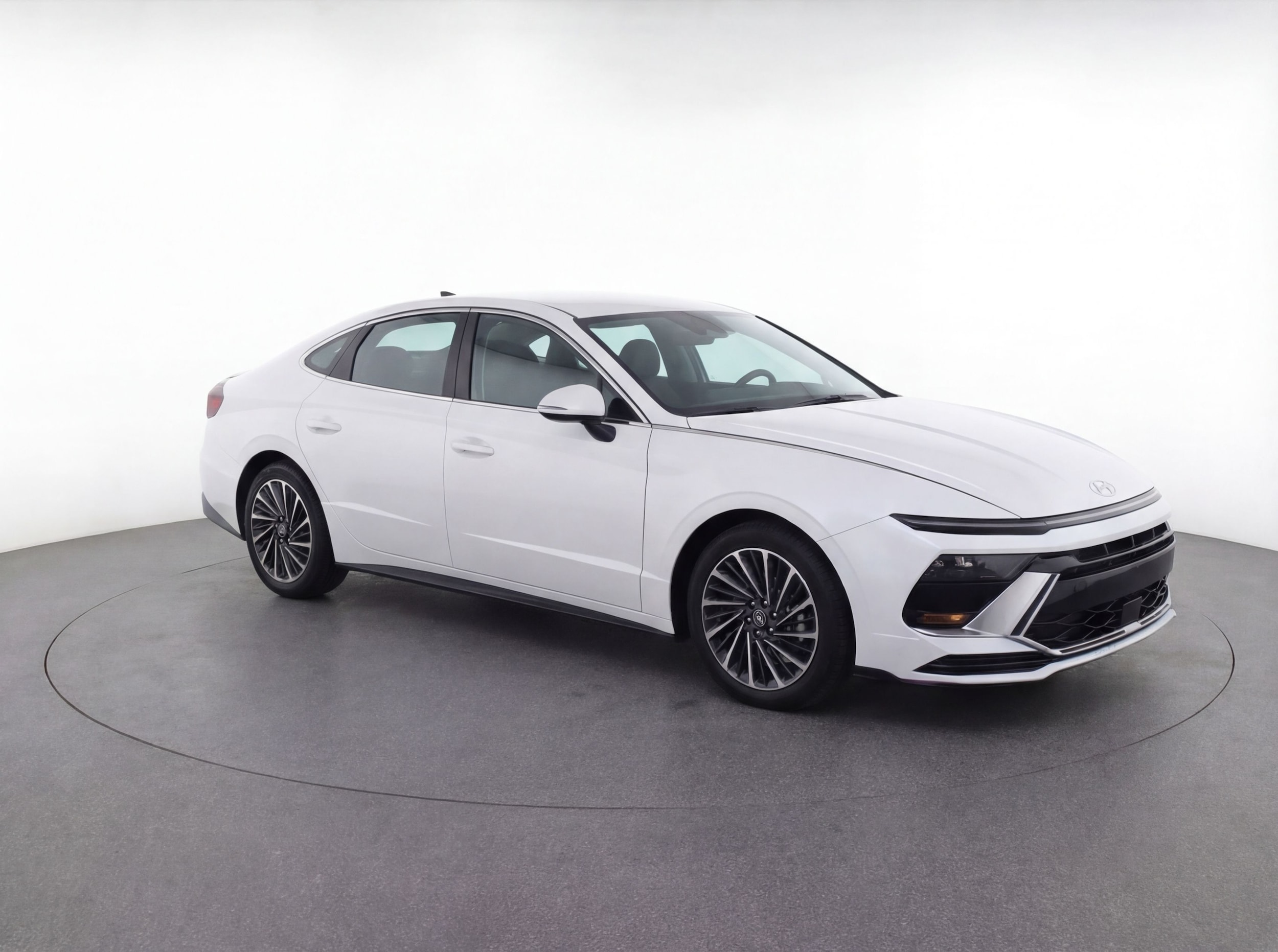 Thumbnail: 2024 Hyundai Sonata - 1