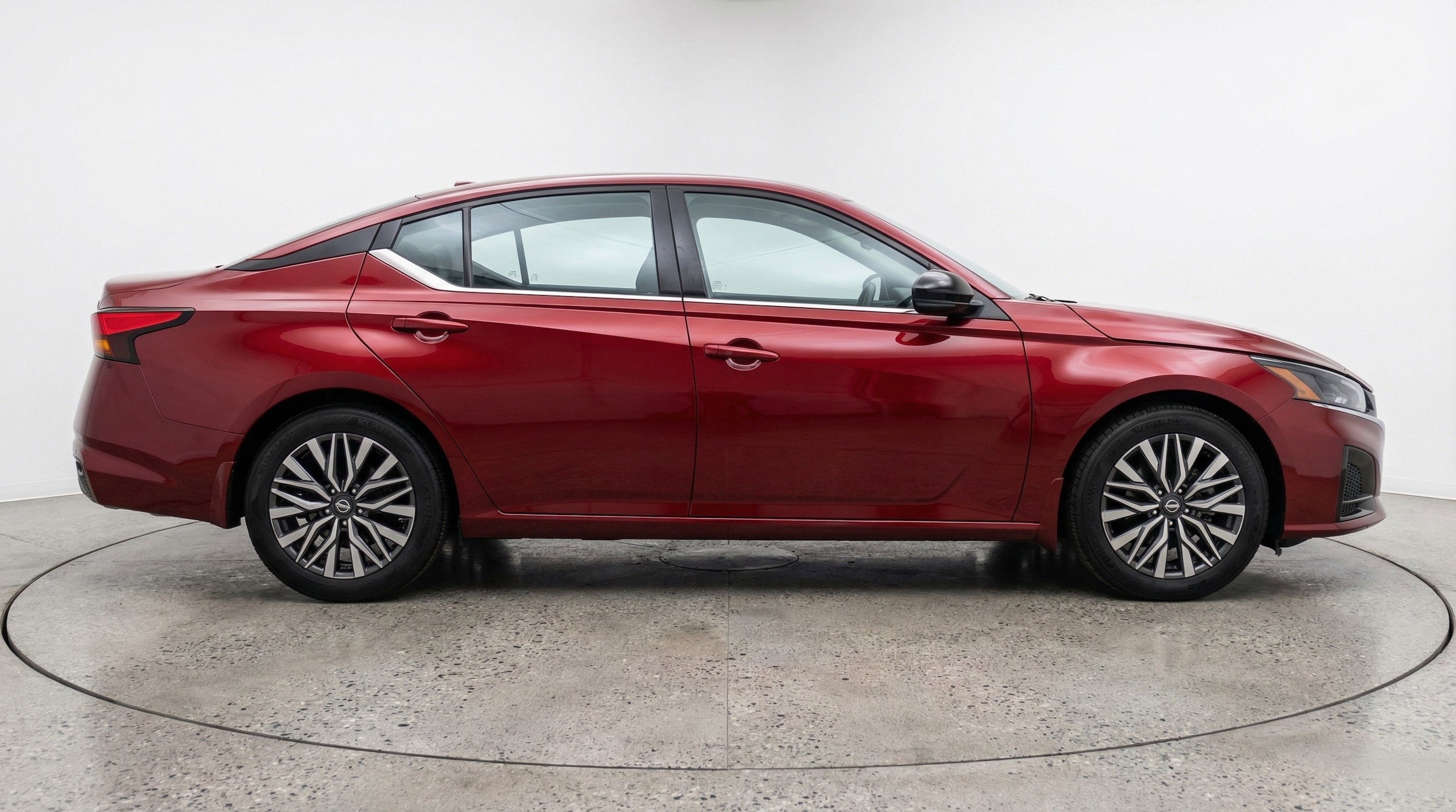 Thumbnail: 2025 Nissan Altima - 11