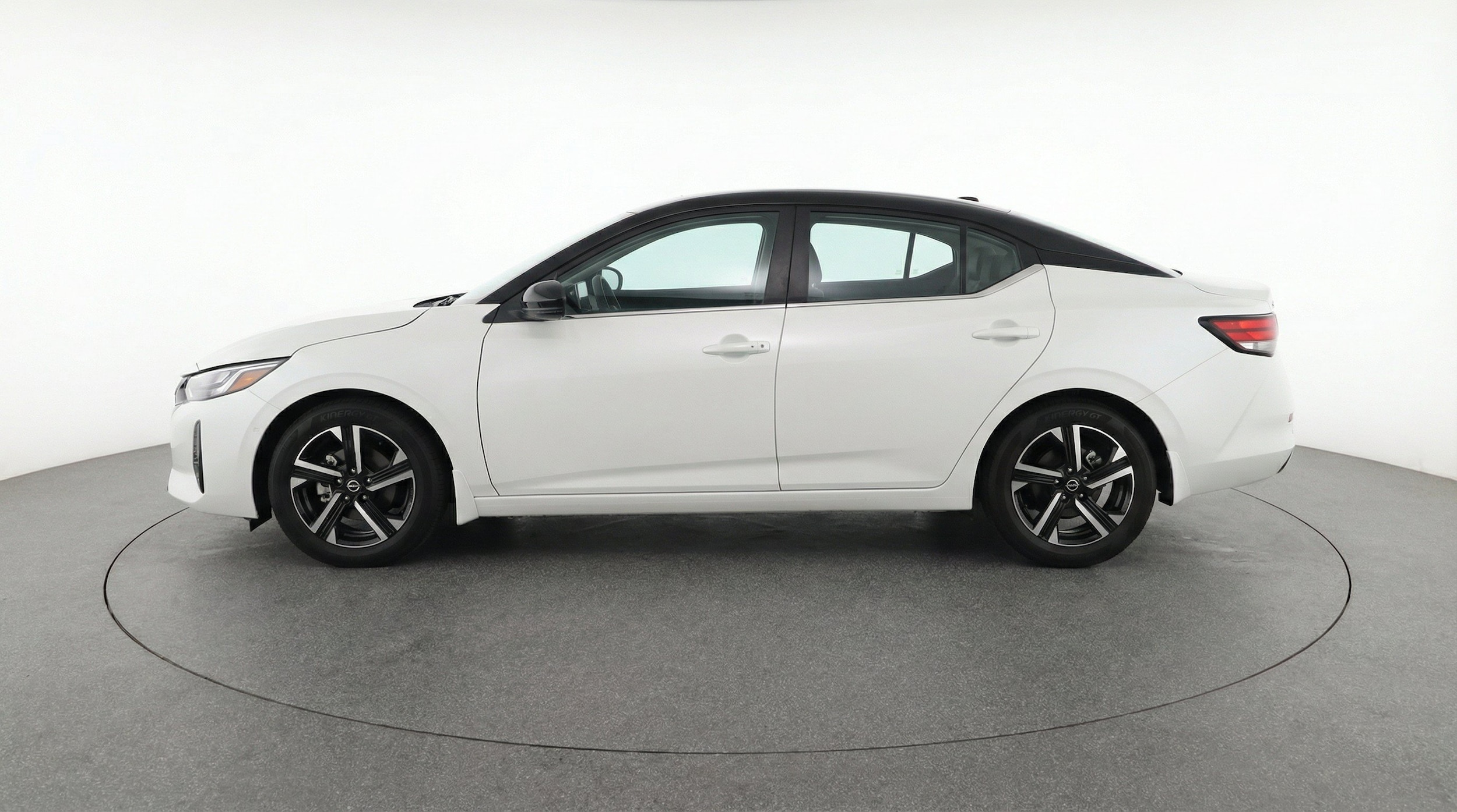 Thumbnail: 2025 Nissan Sentra - 5