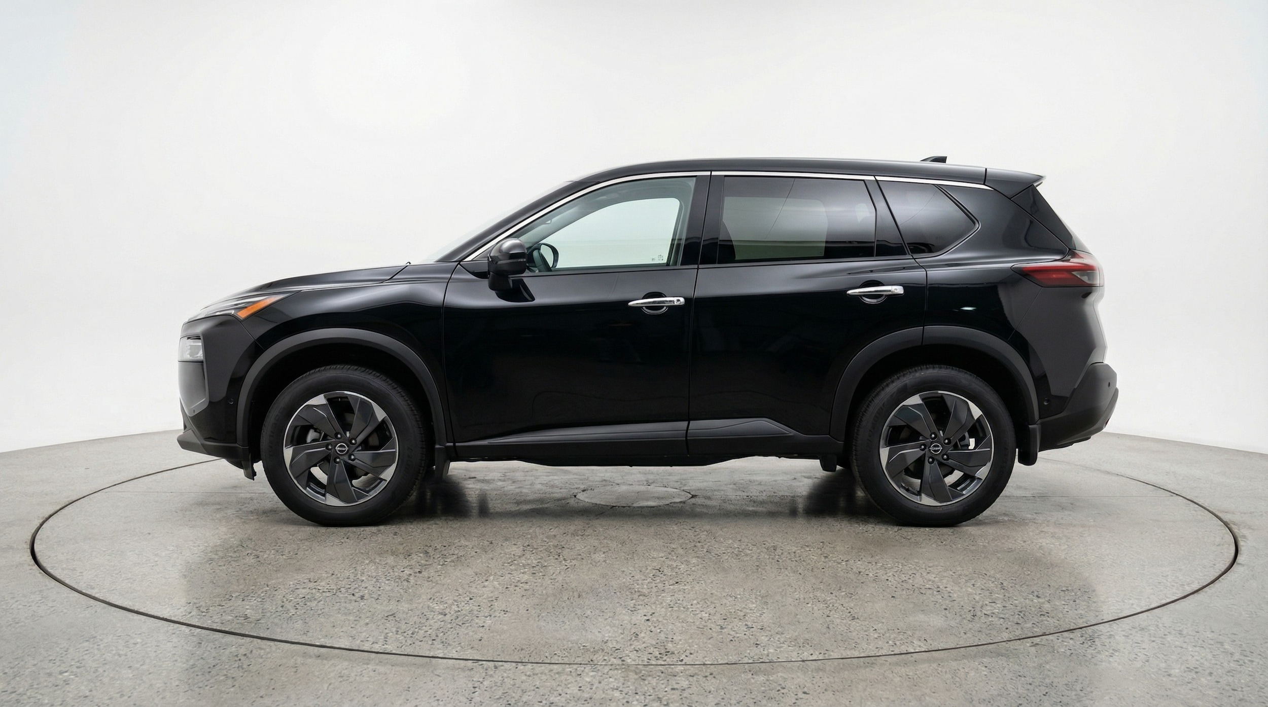 Thumbnail: 2025 Nissan Rogue - 4