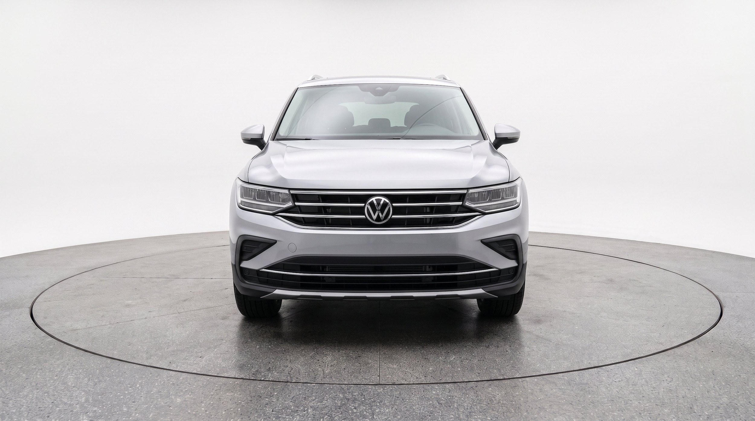 Thumbnail: 2026 Volkswagen Tiguan - 2