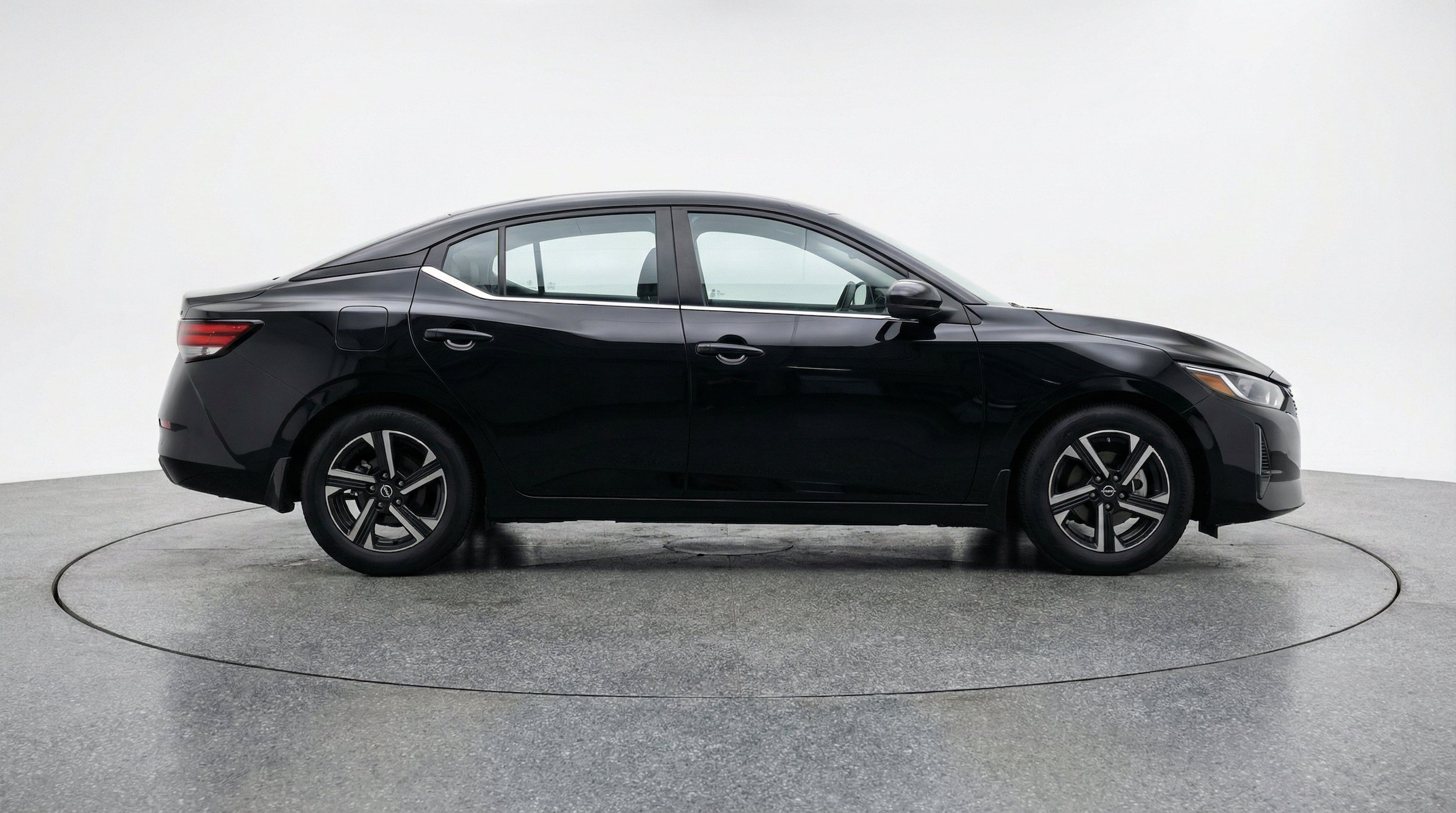 Thumbnail: 2025 Nissan Sentra - 11