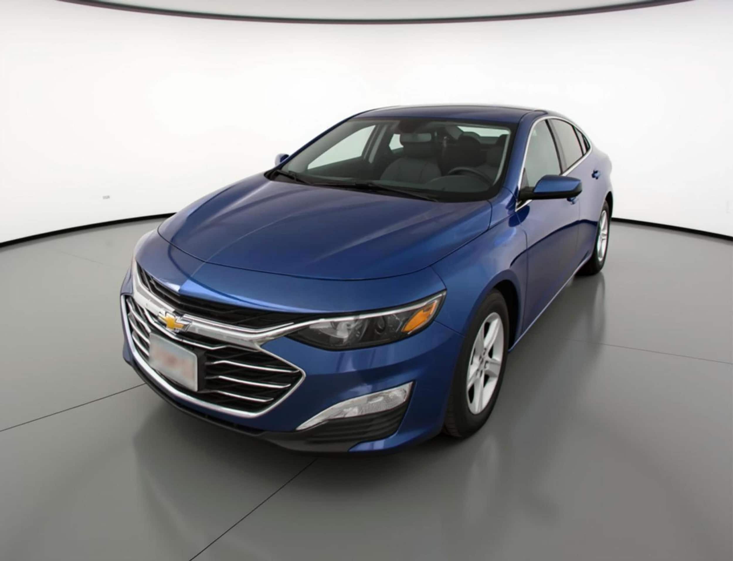 Thumbnail: 2024 Chevrolet Malibu - 3