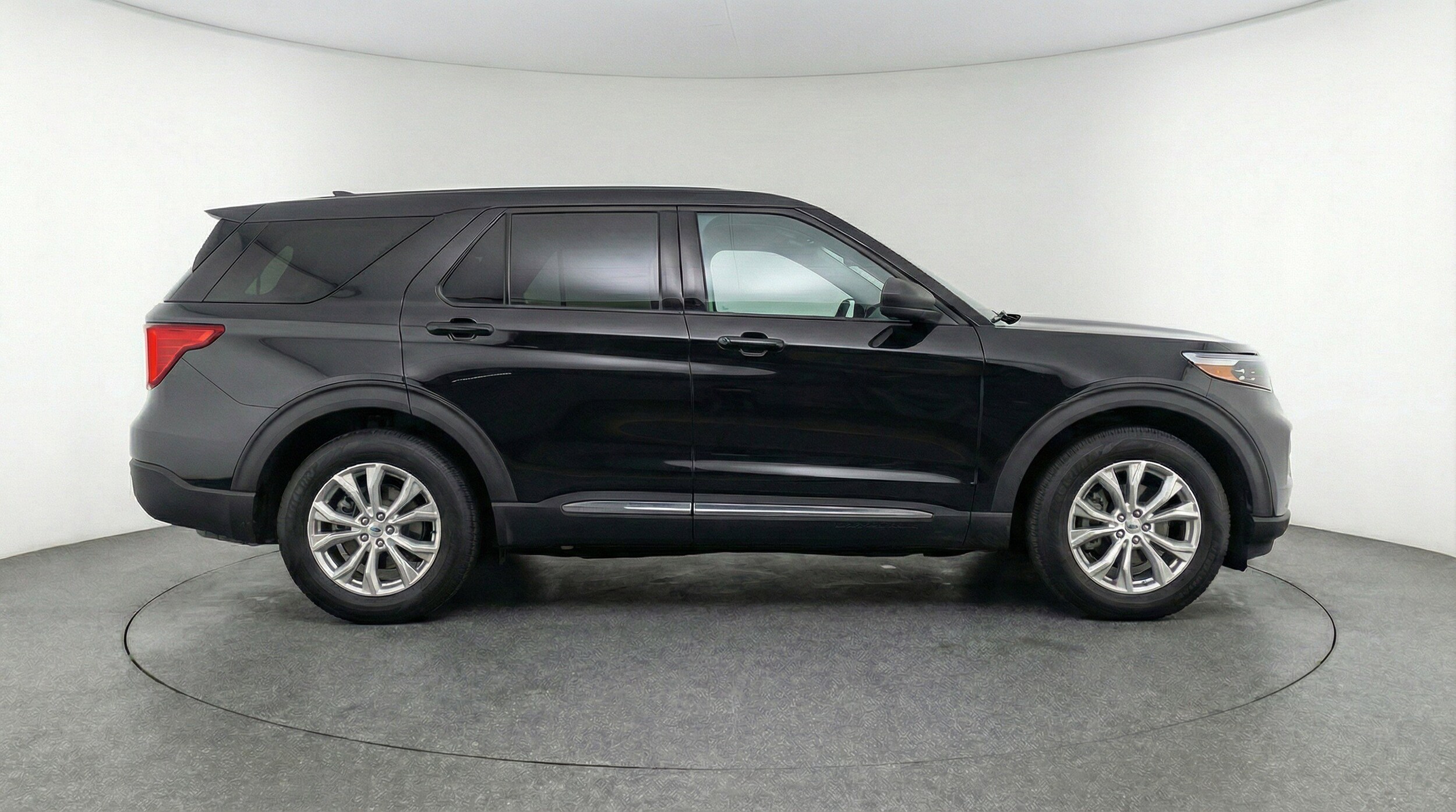Thumbnail: 2024 Ford Explorer - 11