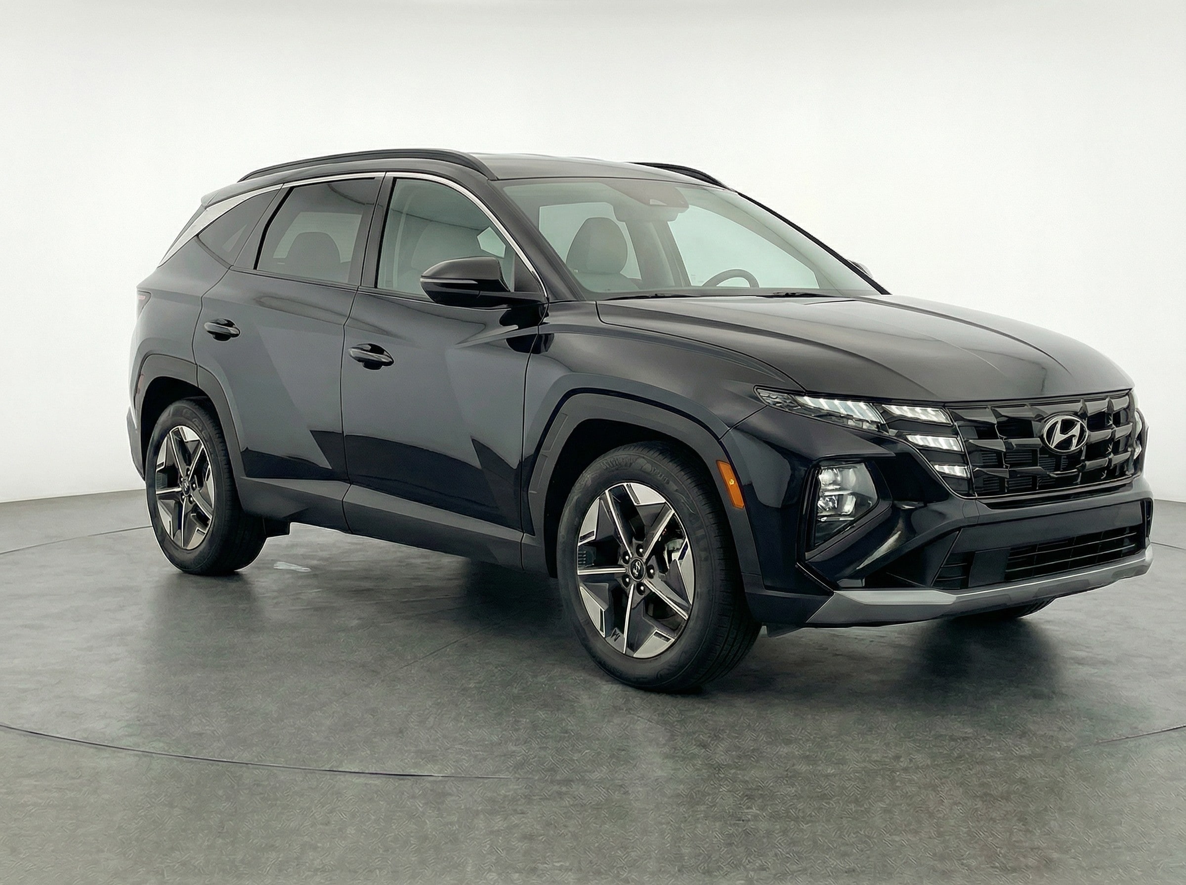 Thumbnail: 2025 Hyundai Tucson - 1