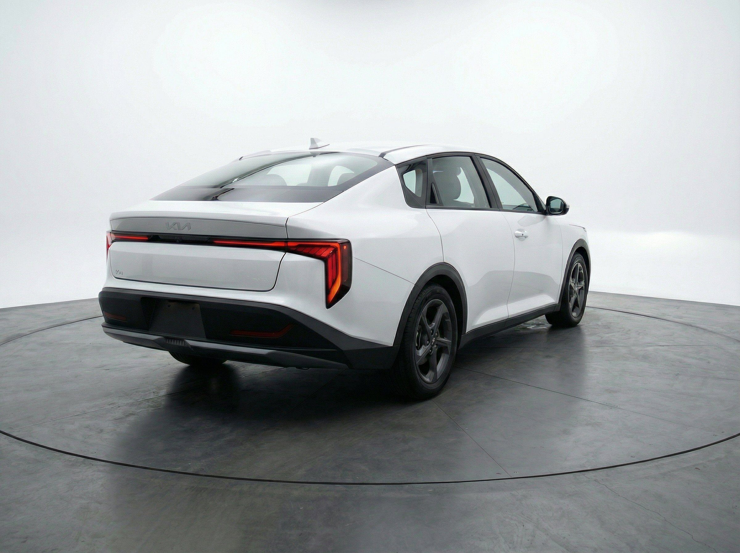 Thumbnail: 2025 Kia K4 - 9