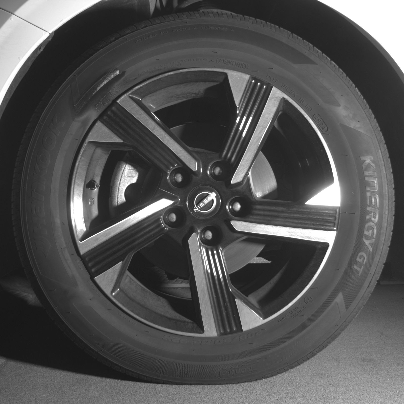 Thumbnail: 2025 Nissan Sentra - 9