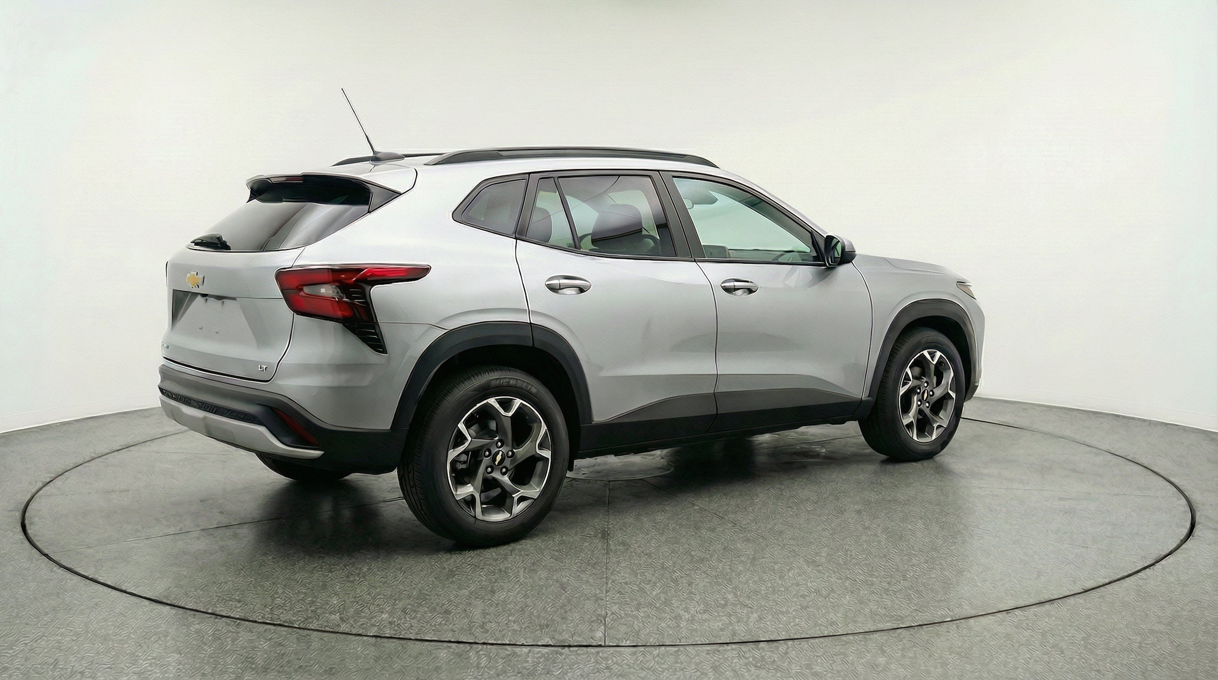 Thumbnail: 2025 Chevrolet Trax - 9