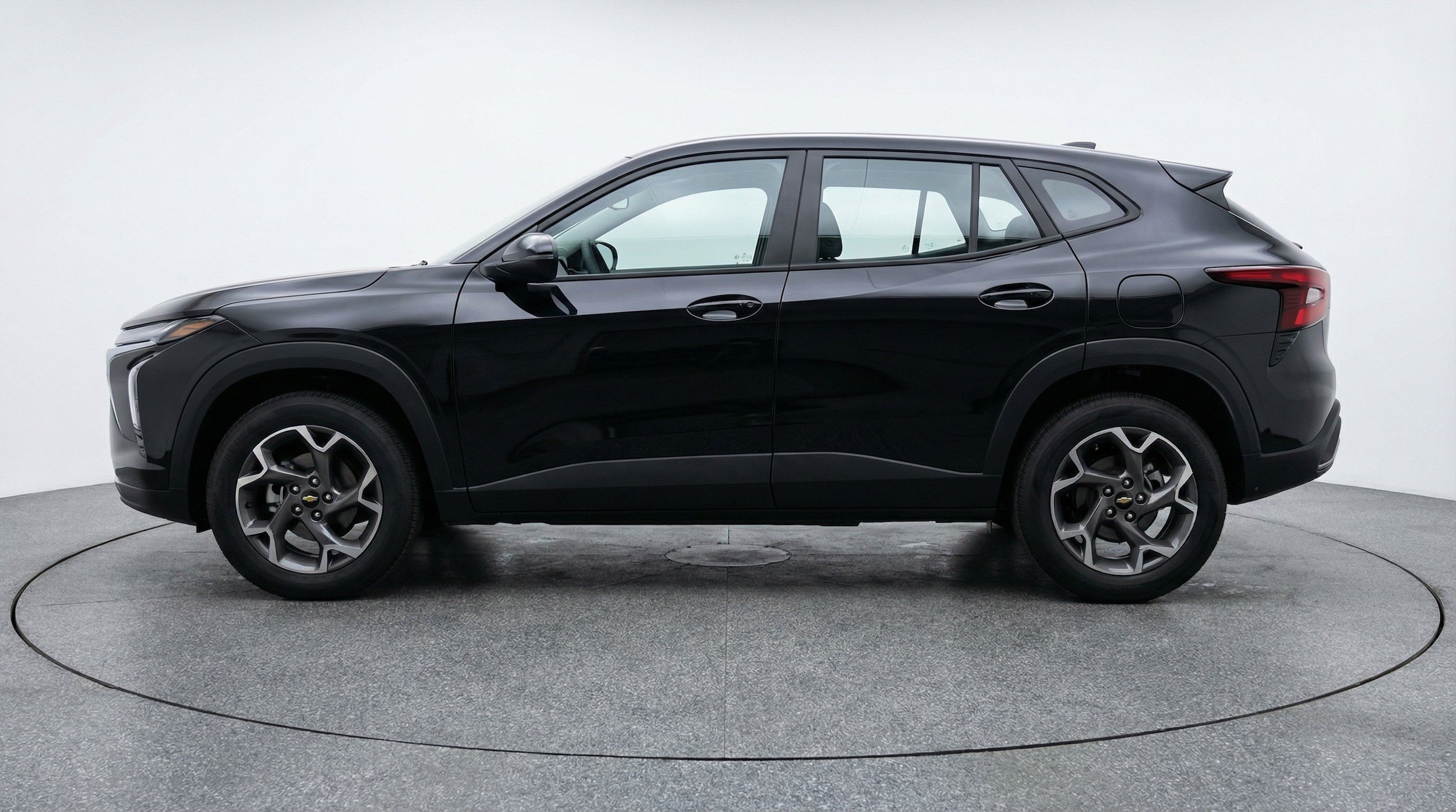 Thumbnail: 2025 Chevrolet Trax - 5