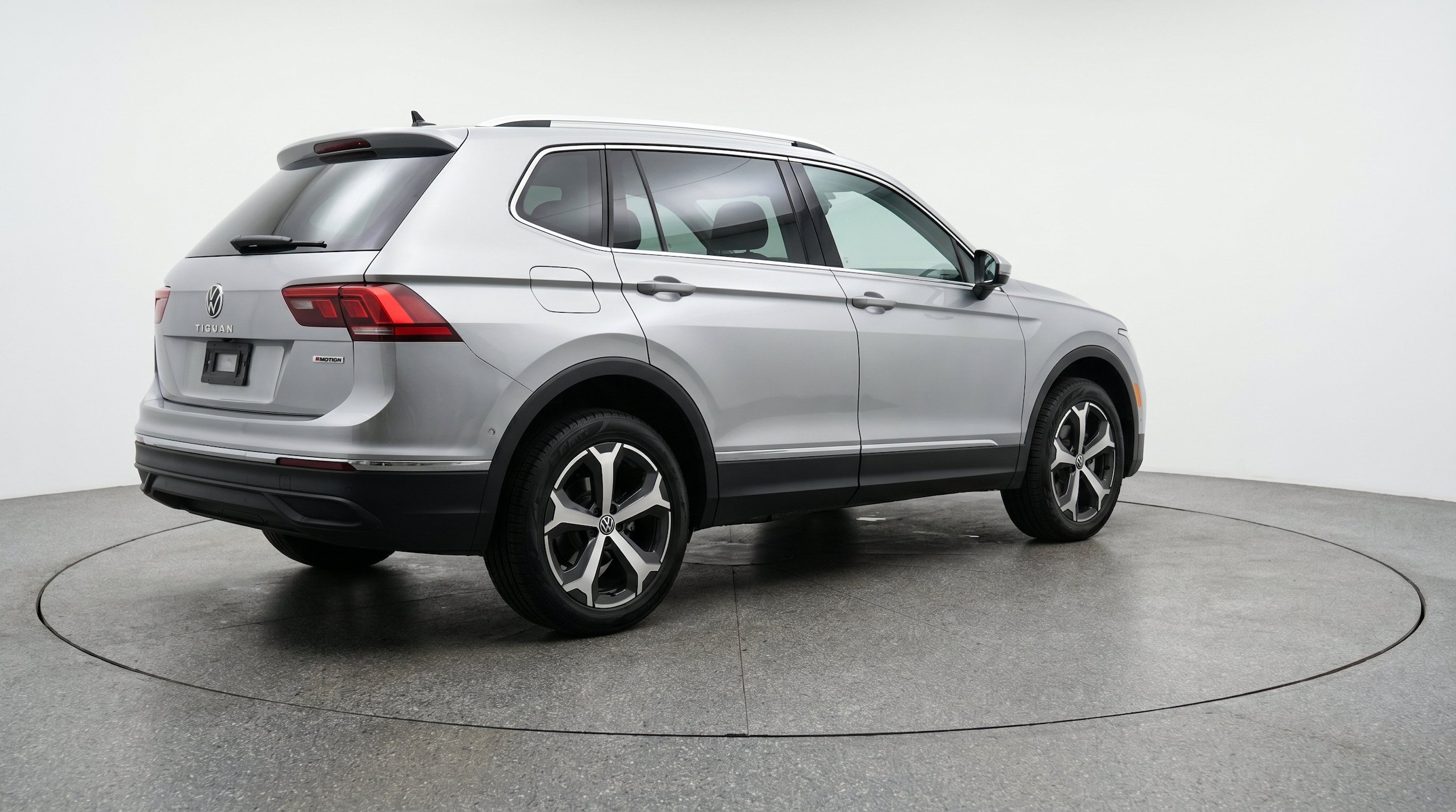 Thumbnail: 2026 Volkswagen Tiguan - 9