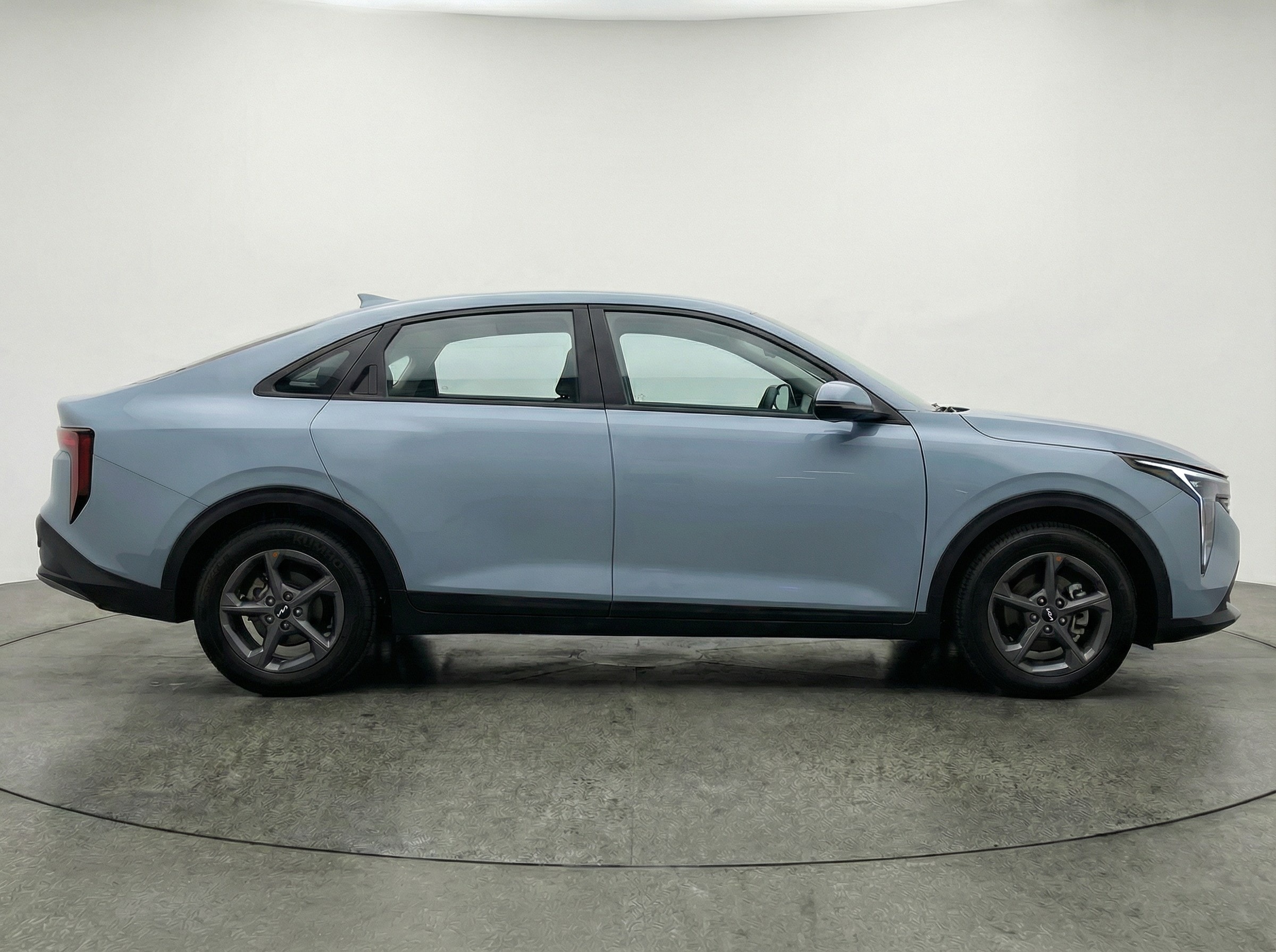 Thumbnail: 2025 Kia K4 - 8