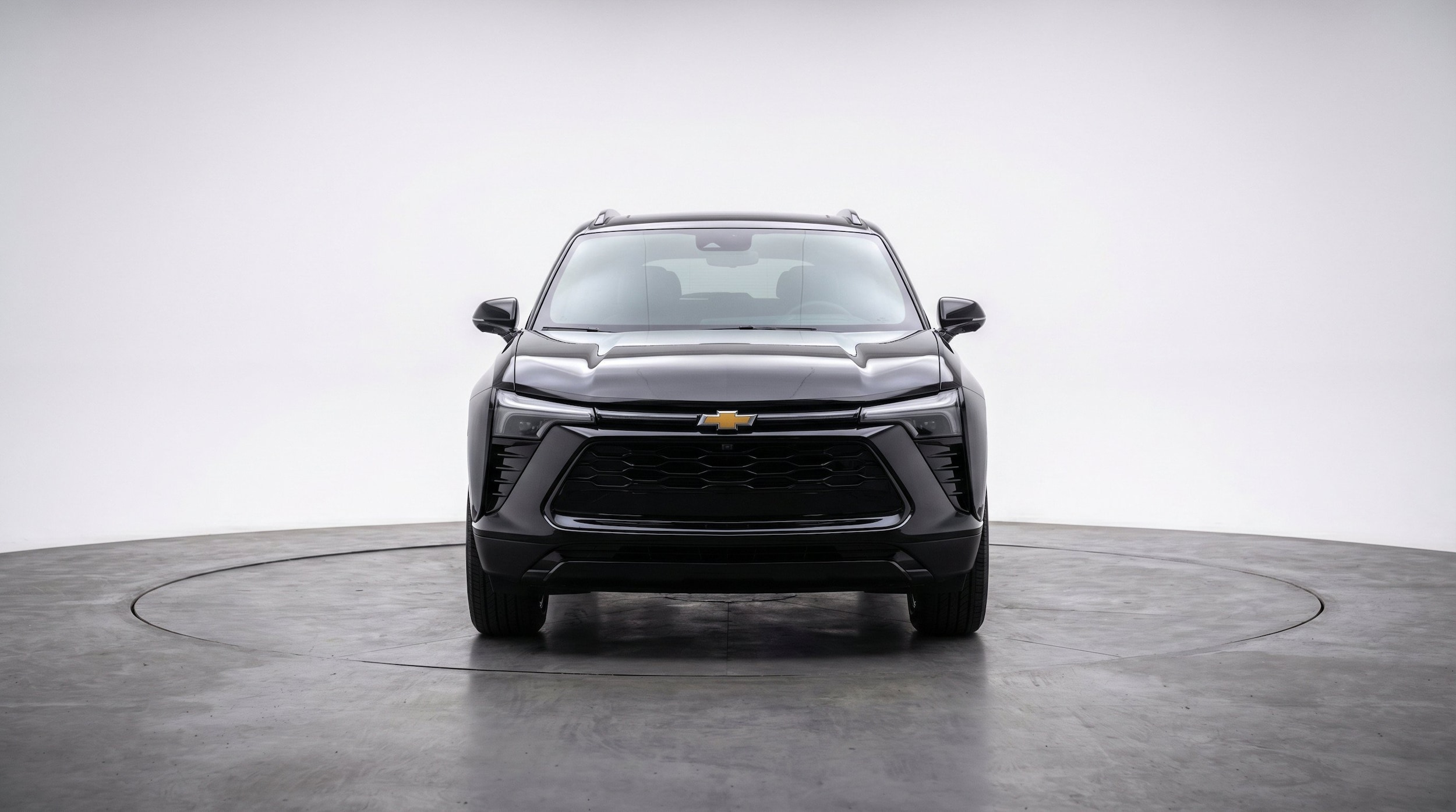 Thumbnail: 2025 Chevrolet Blazer - 2
