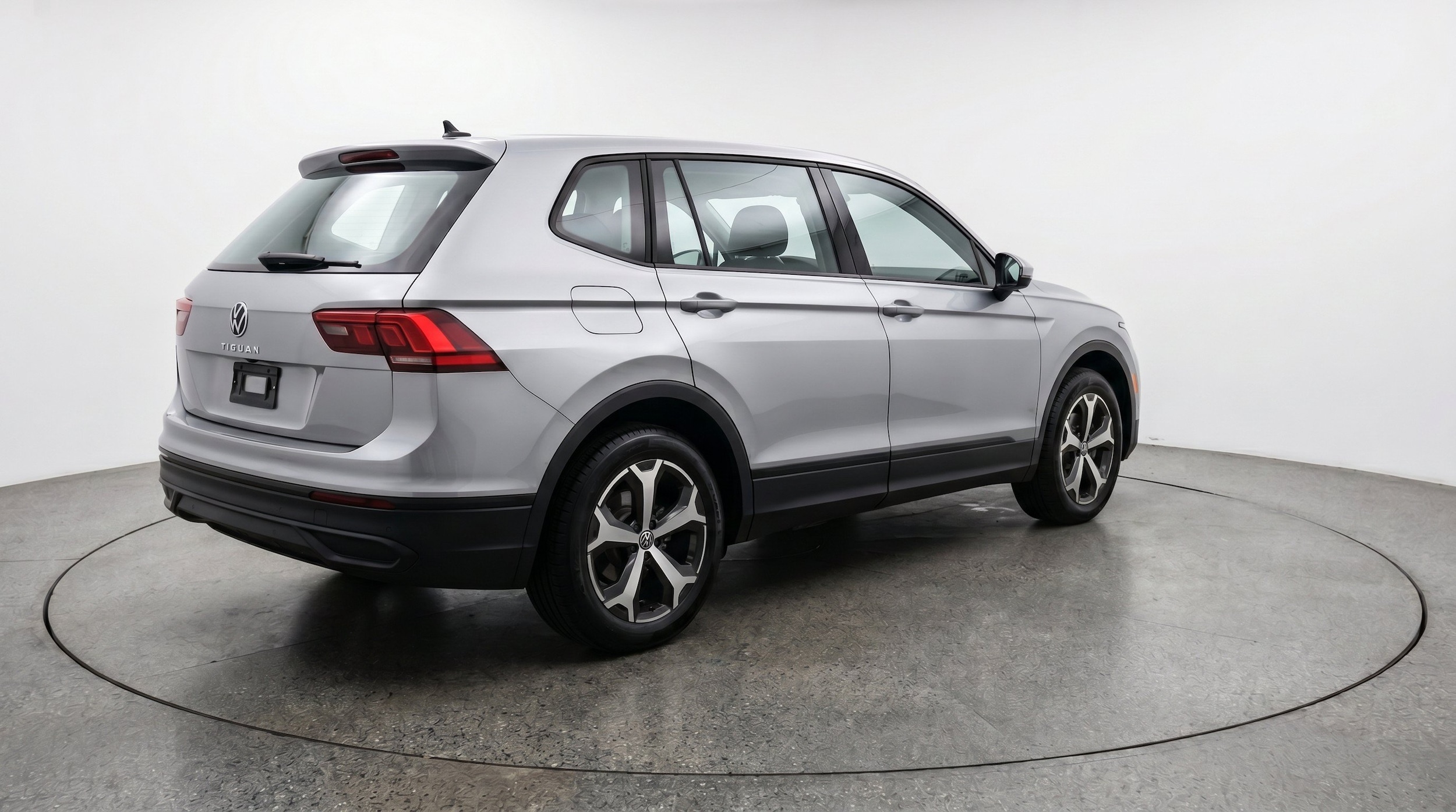 Thumbnail: 2026 Volkswagen Tiguan - 9