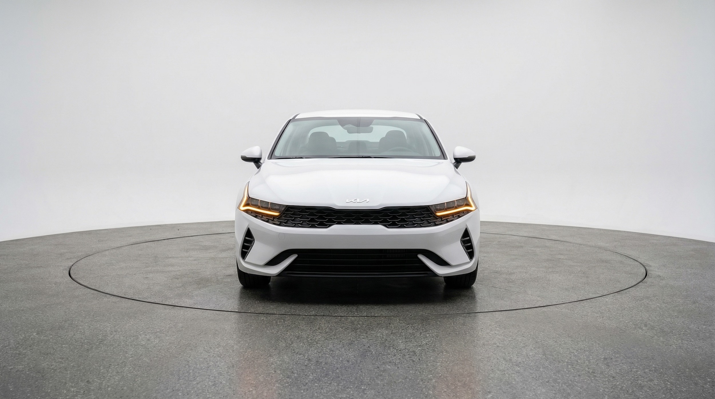 Thumbnail: 2025 Kia K4 - 2