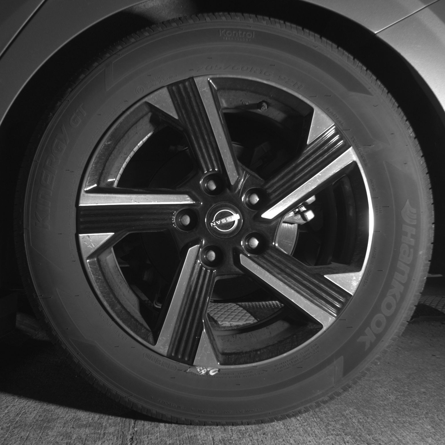 Thumbnail: 2025 Nissan Sentra - 11