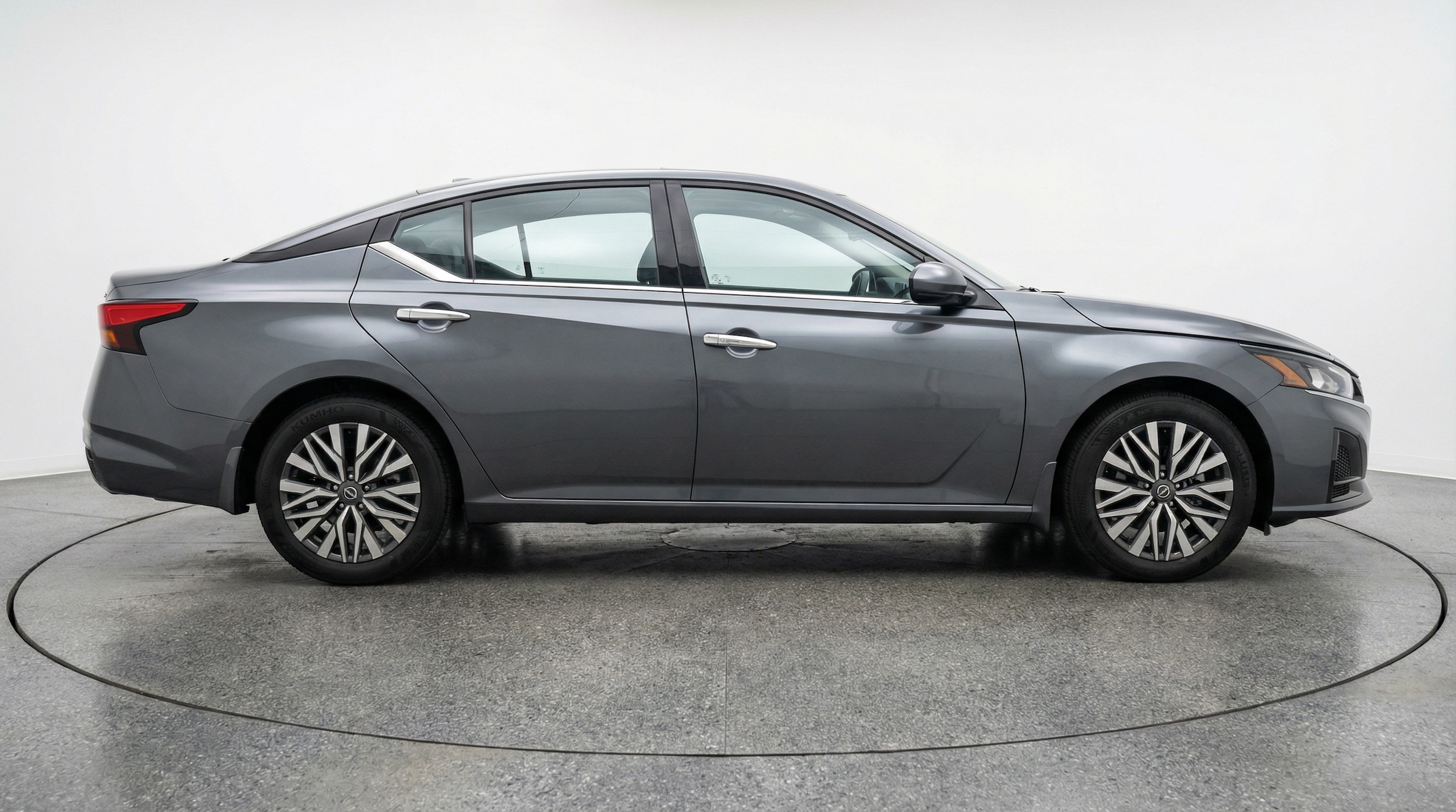 Thumbnail: 2025 Nissan Altima - 8