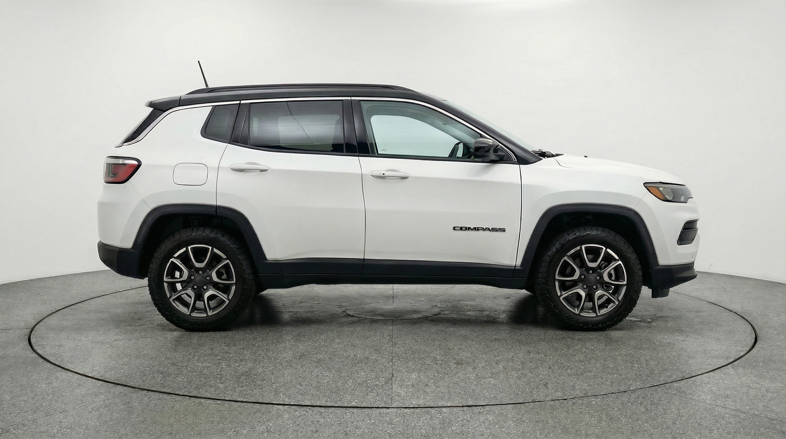 Thumbnail: 2025 Jeep Compass - 8