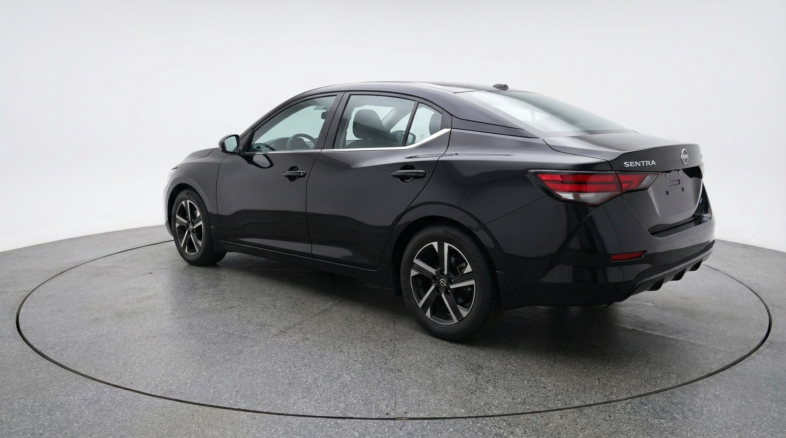 Thumbnail: 2025 Nissan Sentra - 5