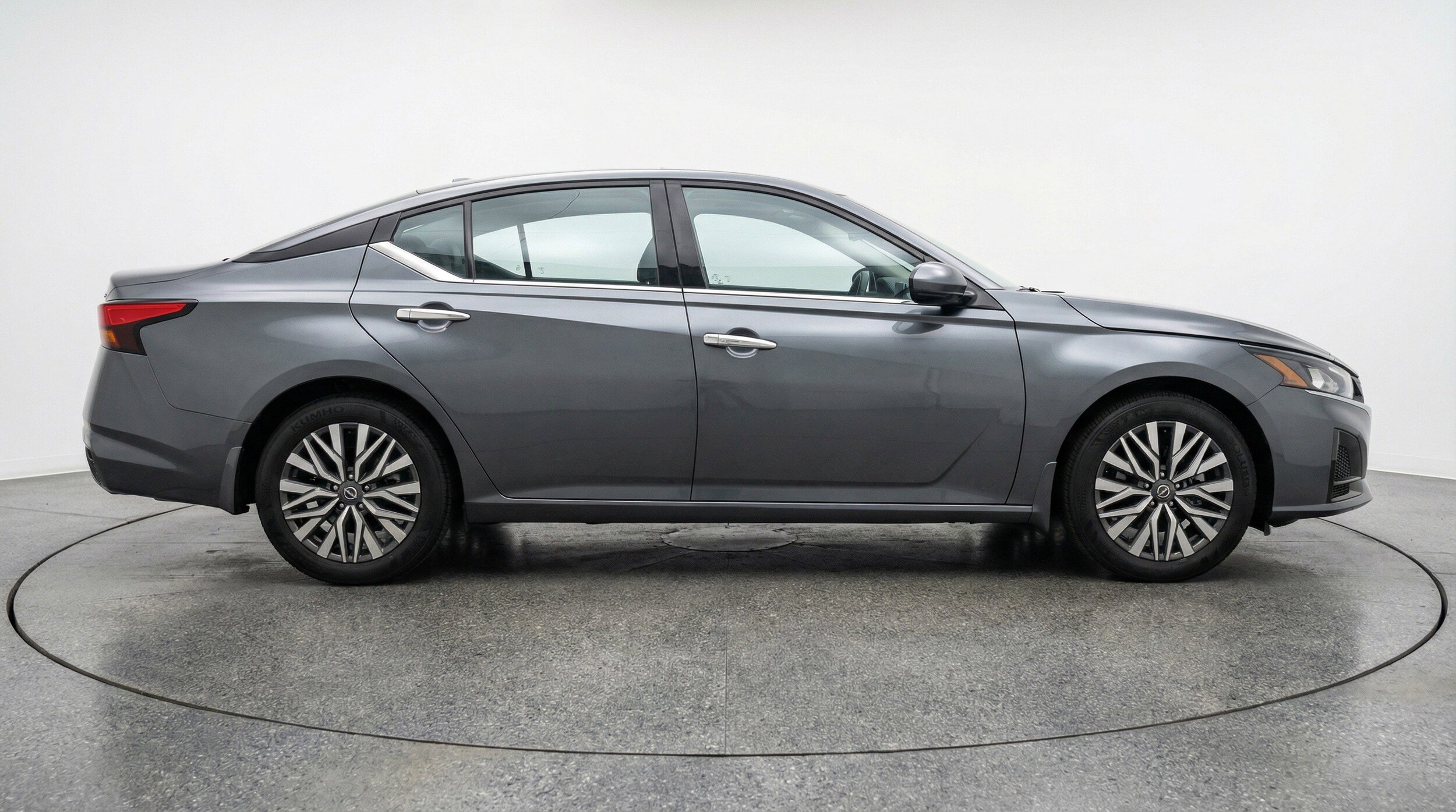 Thumbnail: 2025 Nissan Altima - 11