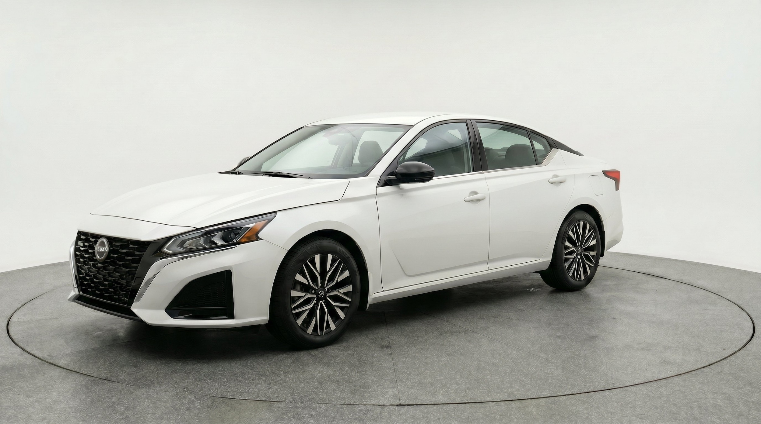 Thumbnail: 2026 Nissan Altima - 3