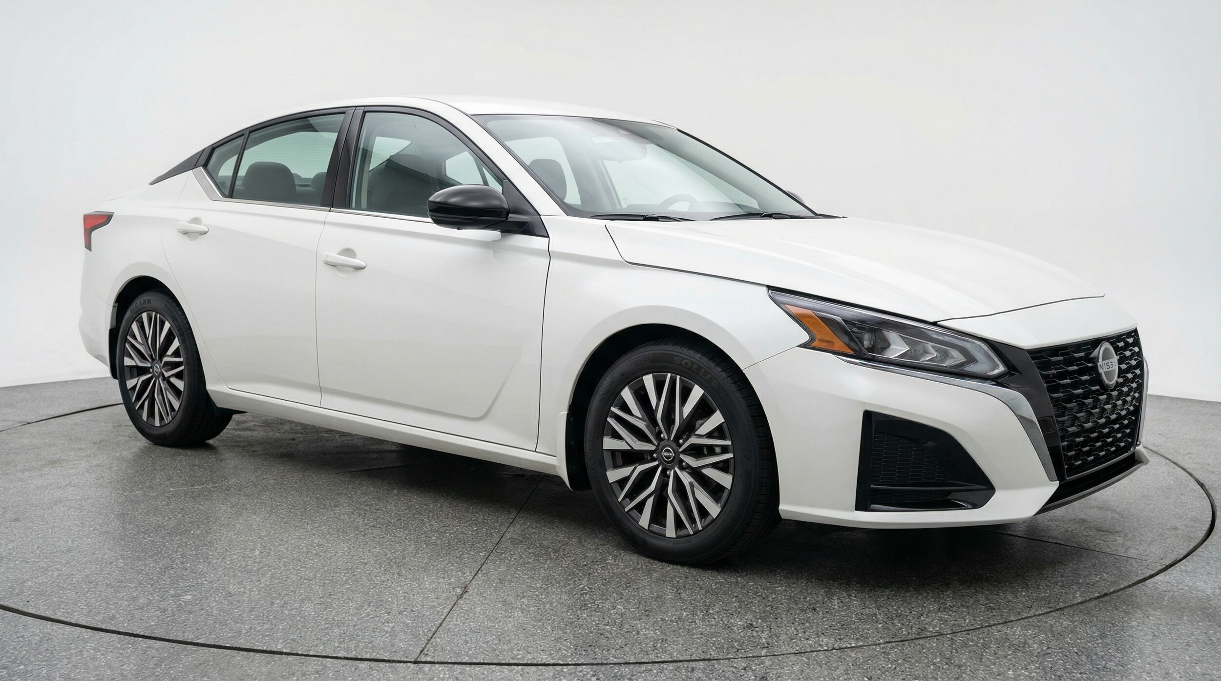 Thumbnail: 2025 Nissan Altima - 1