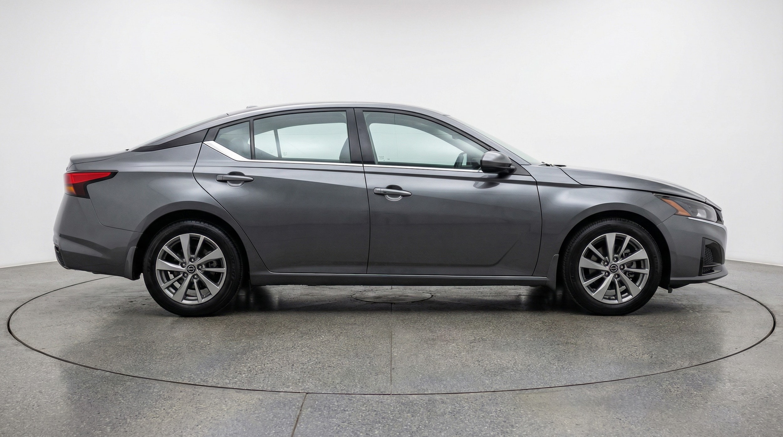 Thumbnail: 2025 Nissan Altima - 8
