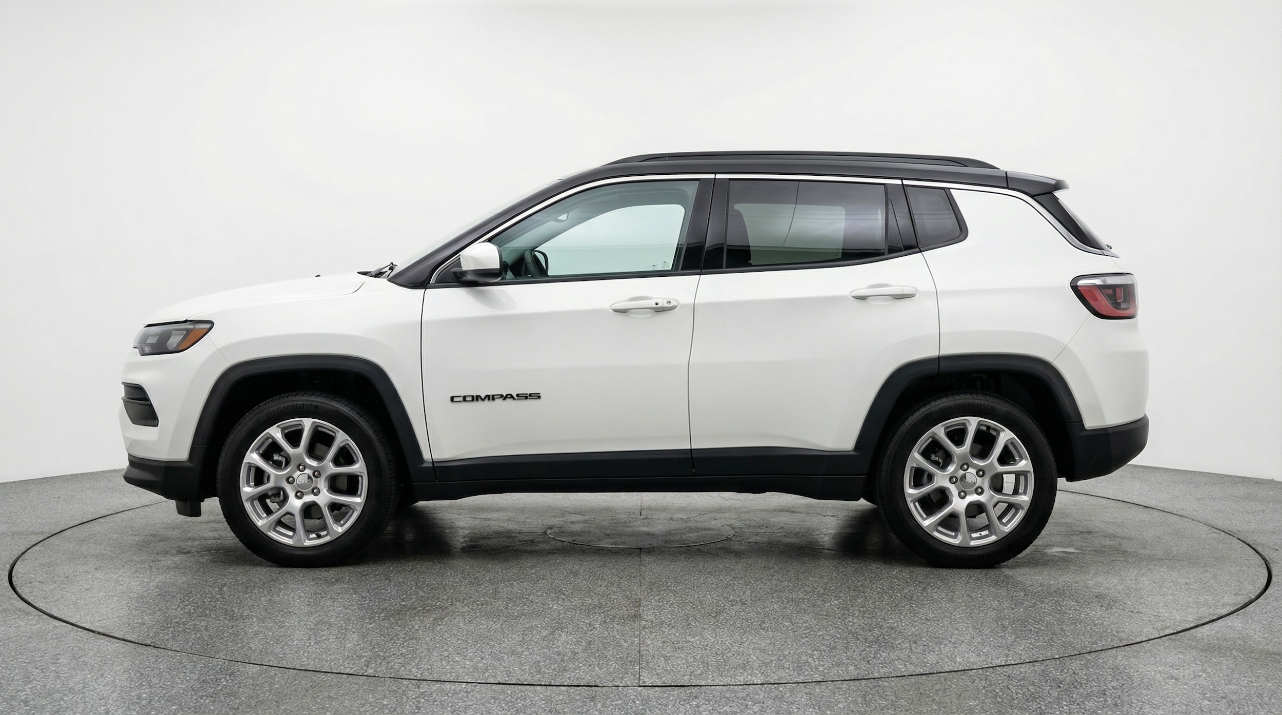 Thumbnail: 2025 Jeep Compass - 4