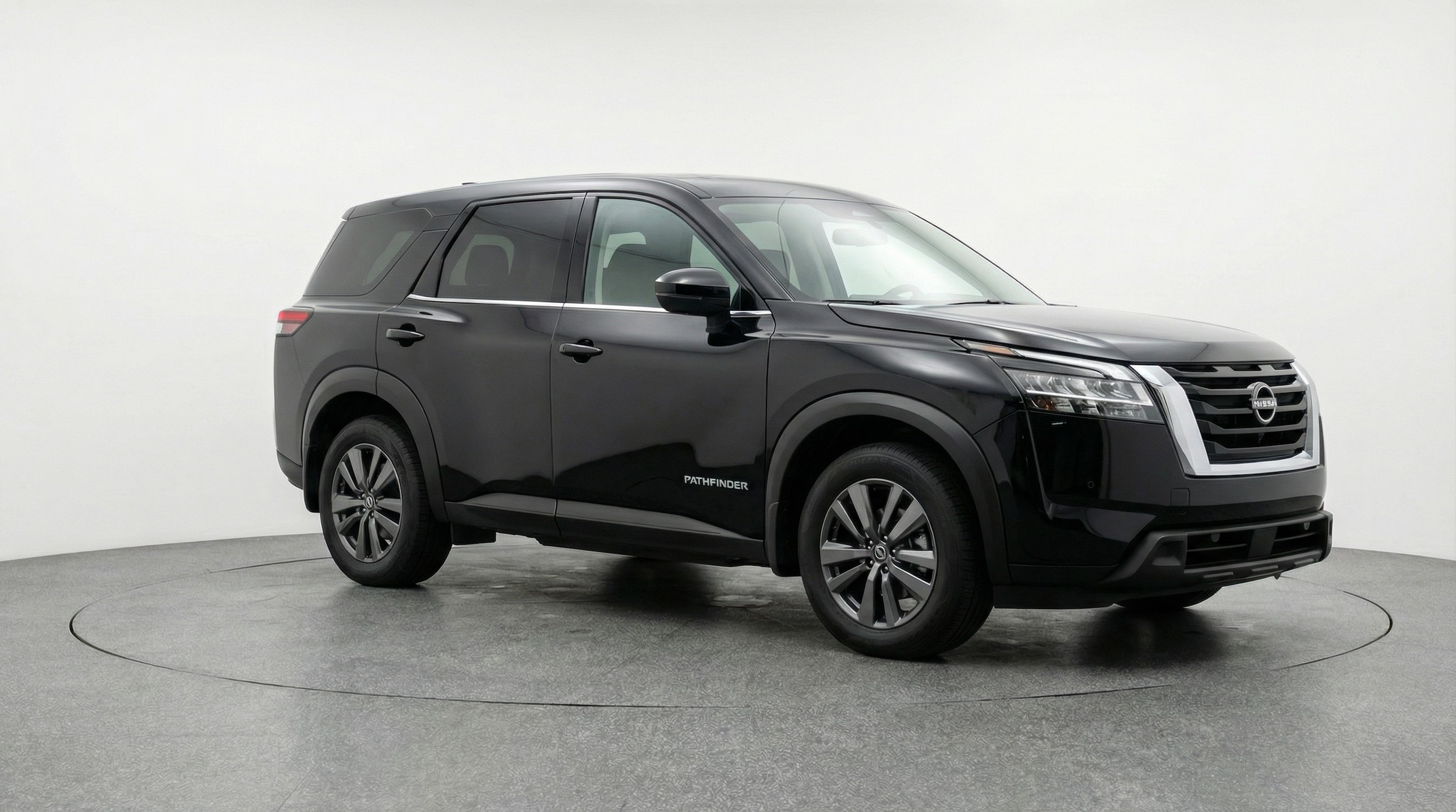 Thumbnail: 2025 Nissan Pathfinder - 1