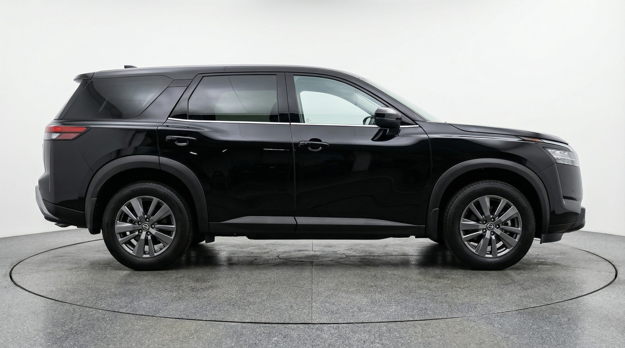 Thumbnail: 2025 Nissan Pathfinder - 8