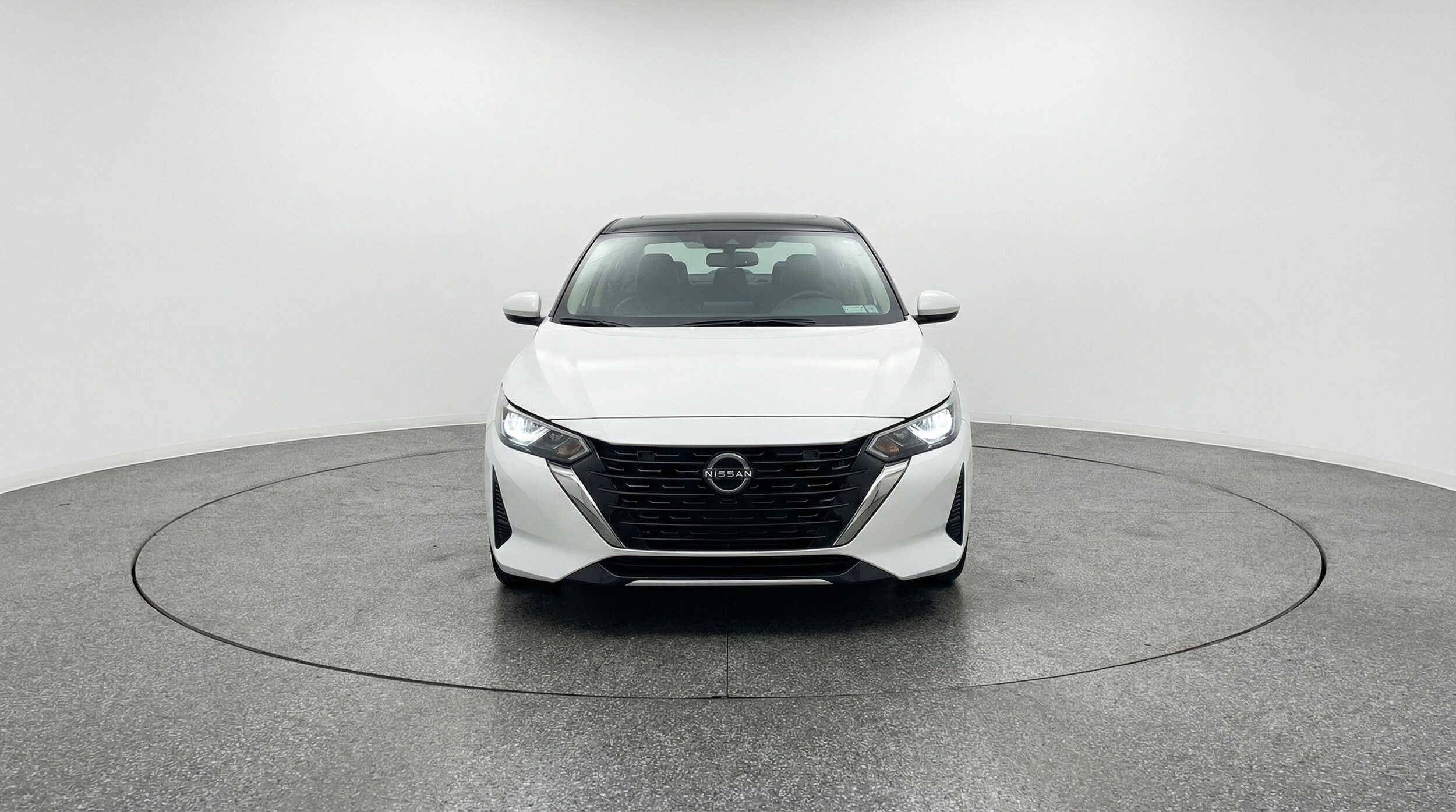 Thumbnail: 2025 Nissan Sentra - 2