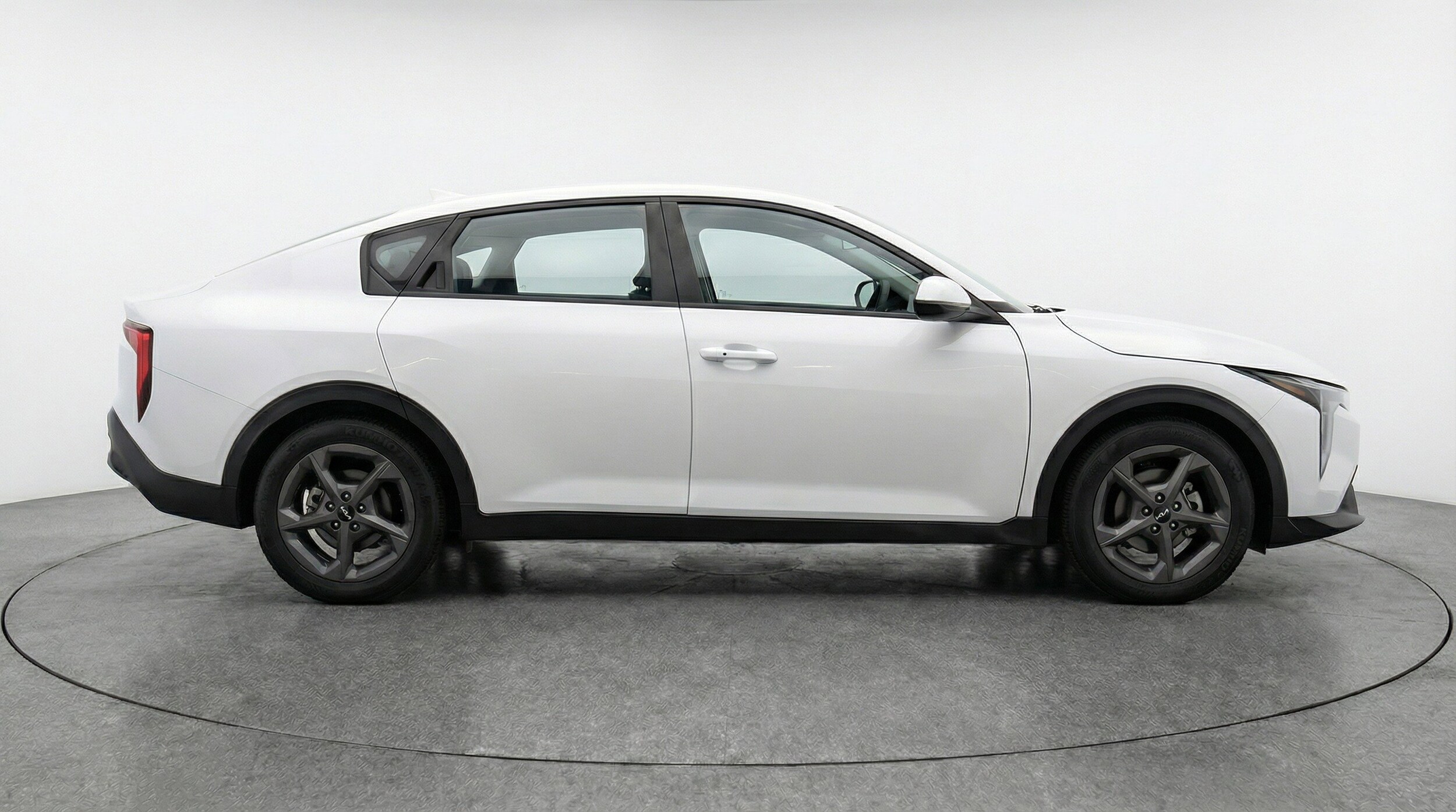 Thumbnail: 2025 Kia K4 - 11