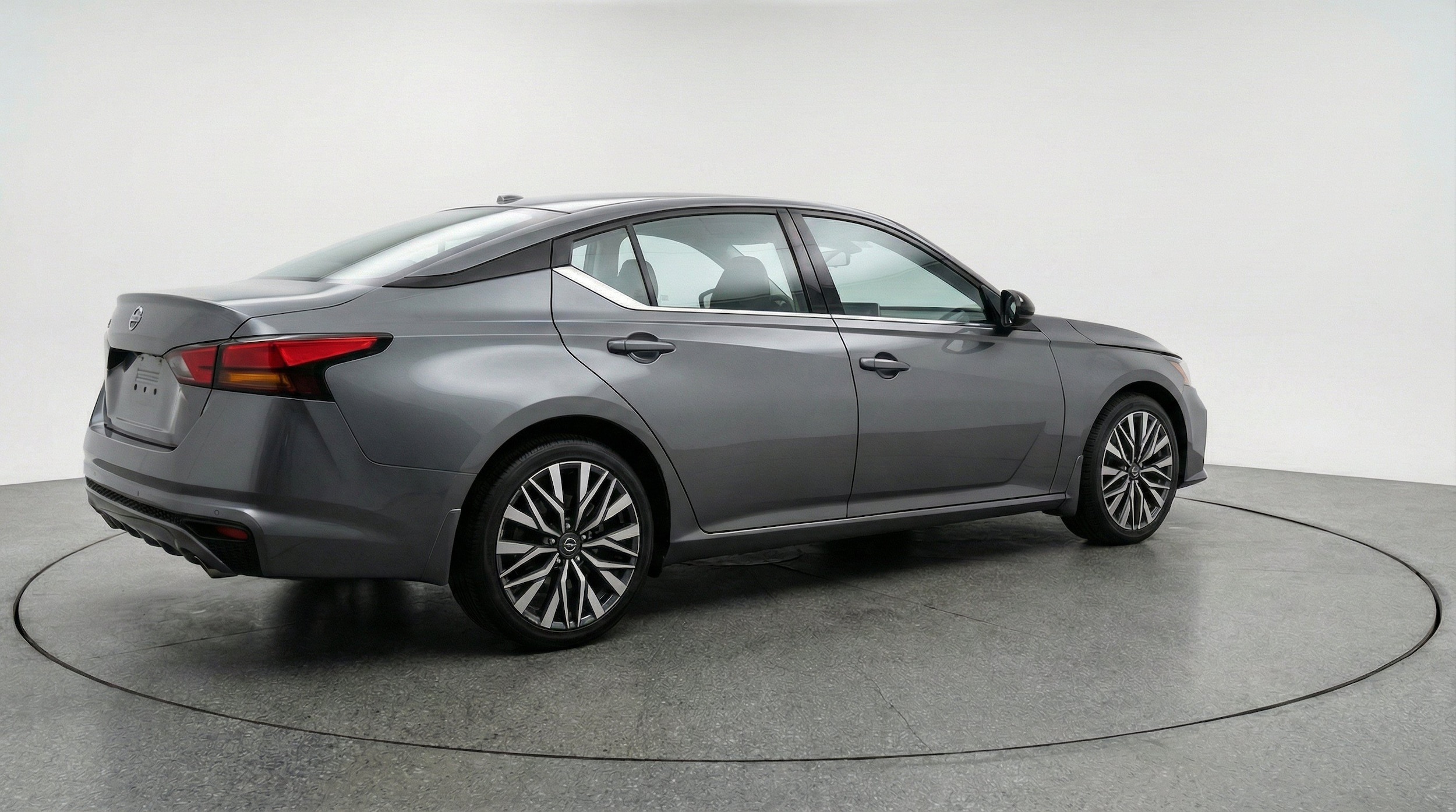 Thumbnail: 2025 Nissan Altima - 9
