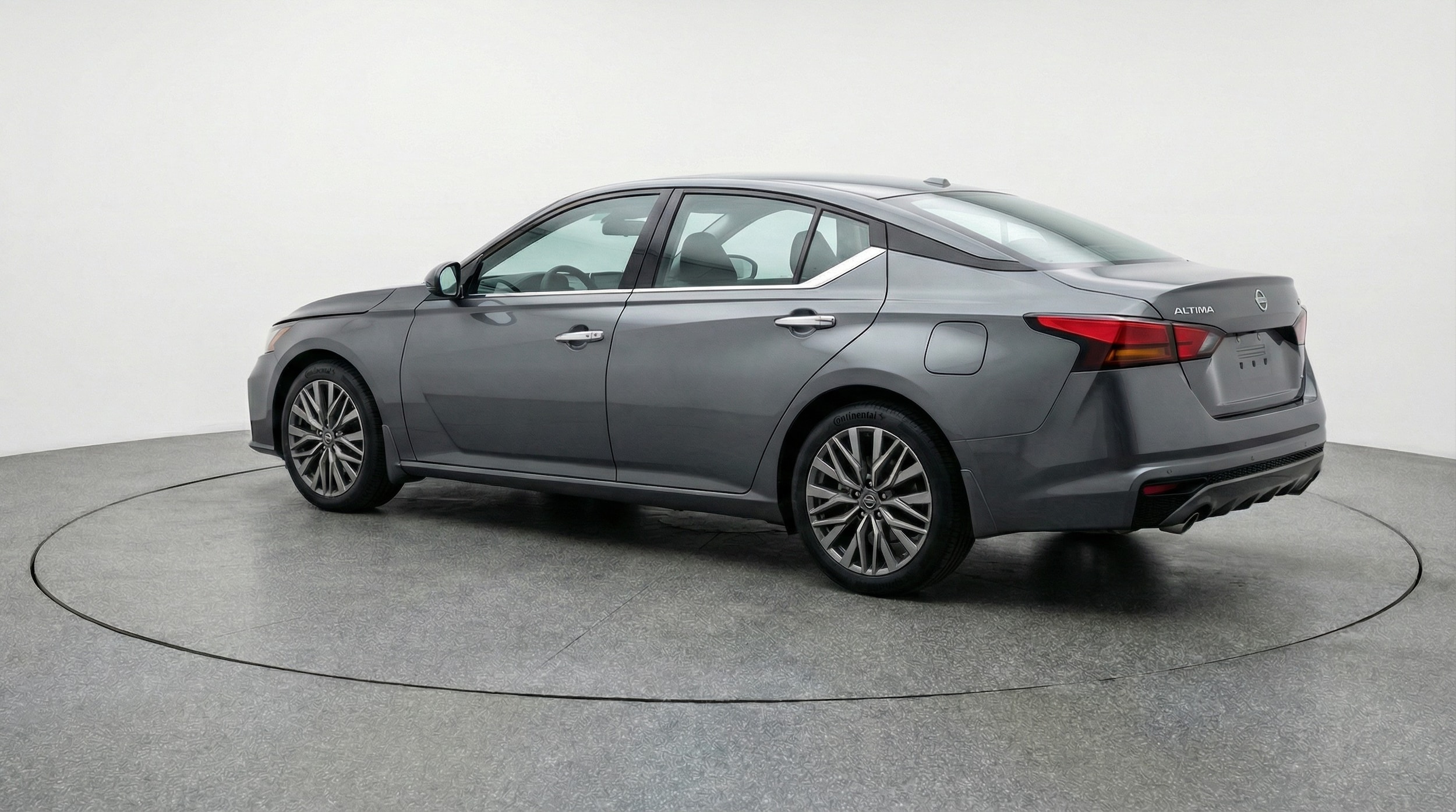 Thumbnail: 2025 Nissan Altima - 5