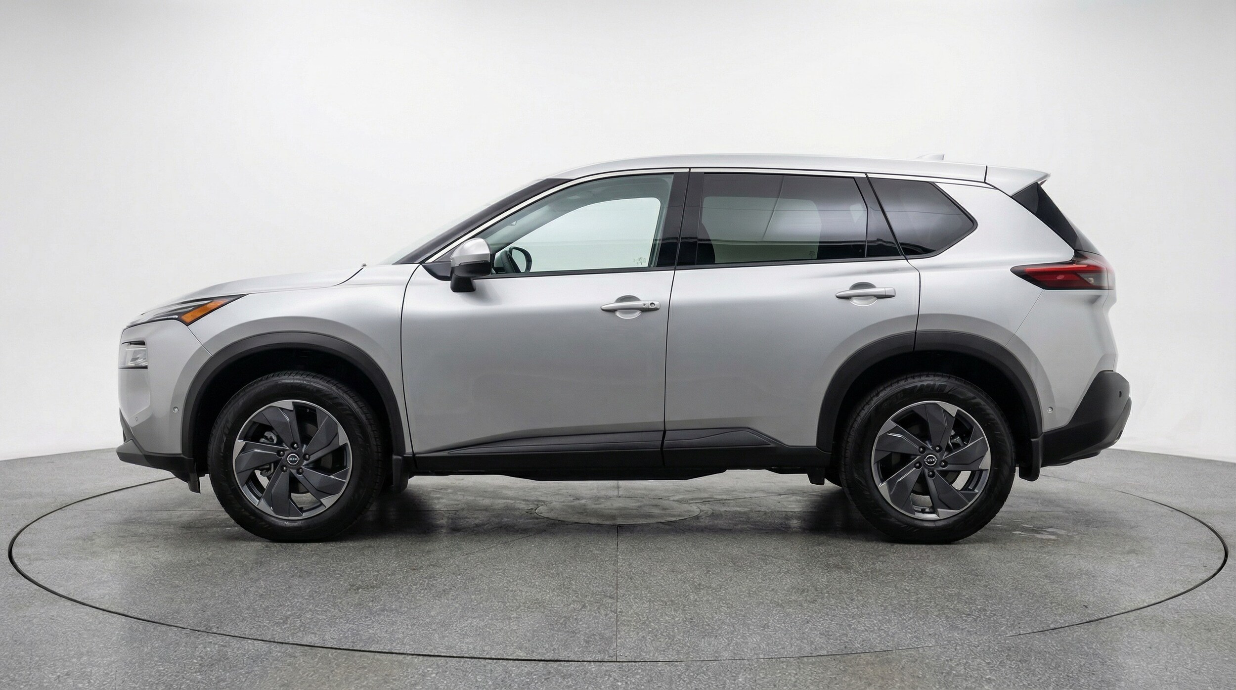 Thumbnail: 2025 Nissan Rogue - 4