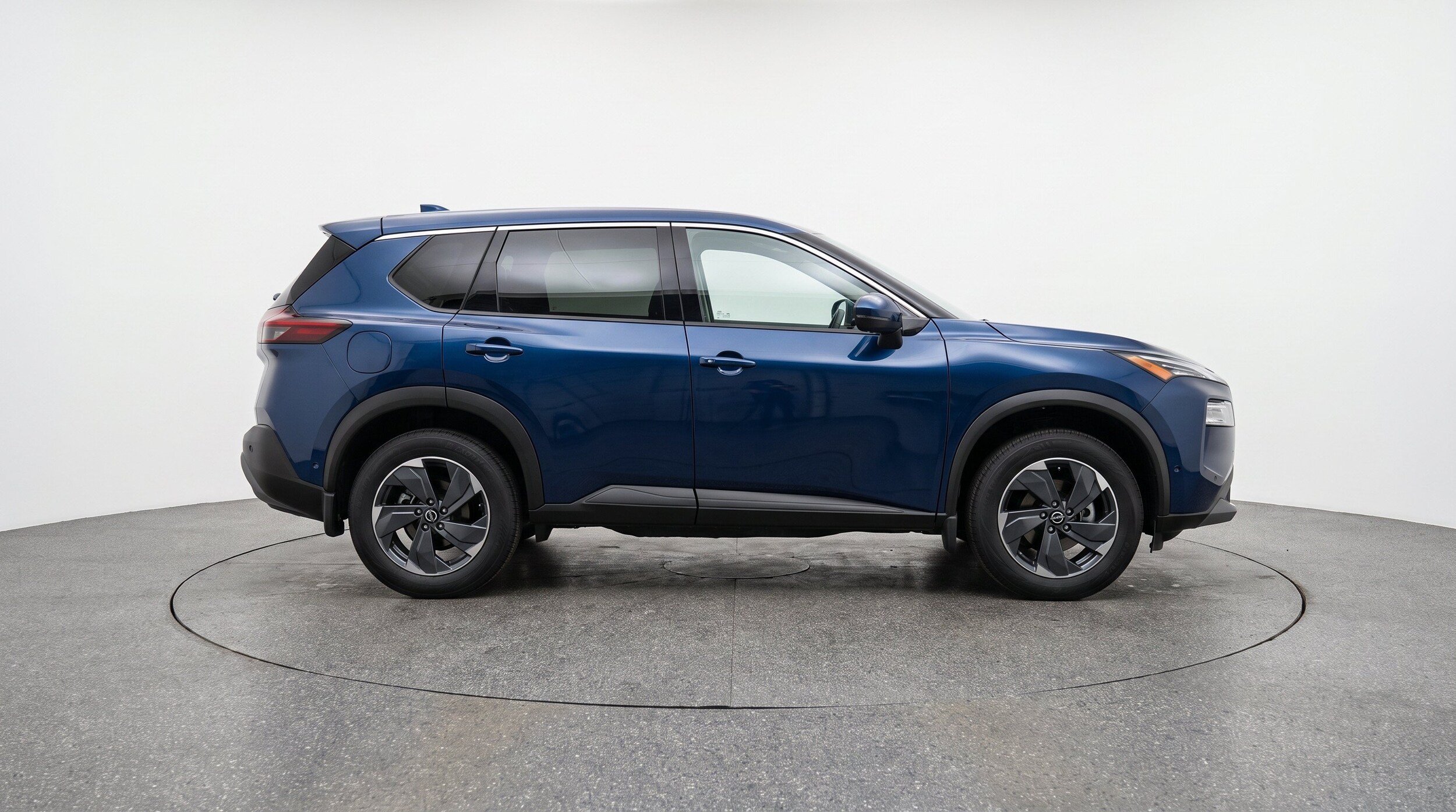 Thumbnail: 2025 Nissan Rogue - 10