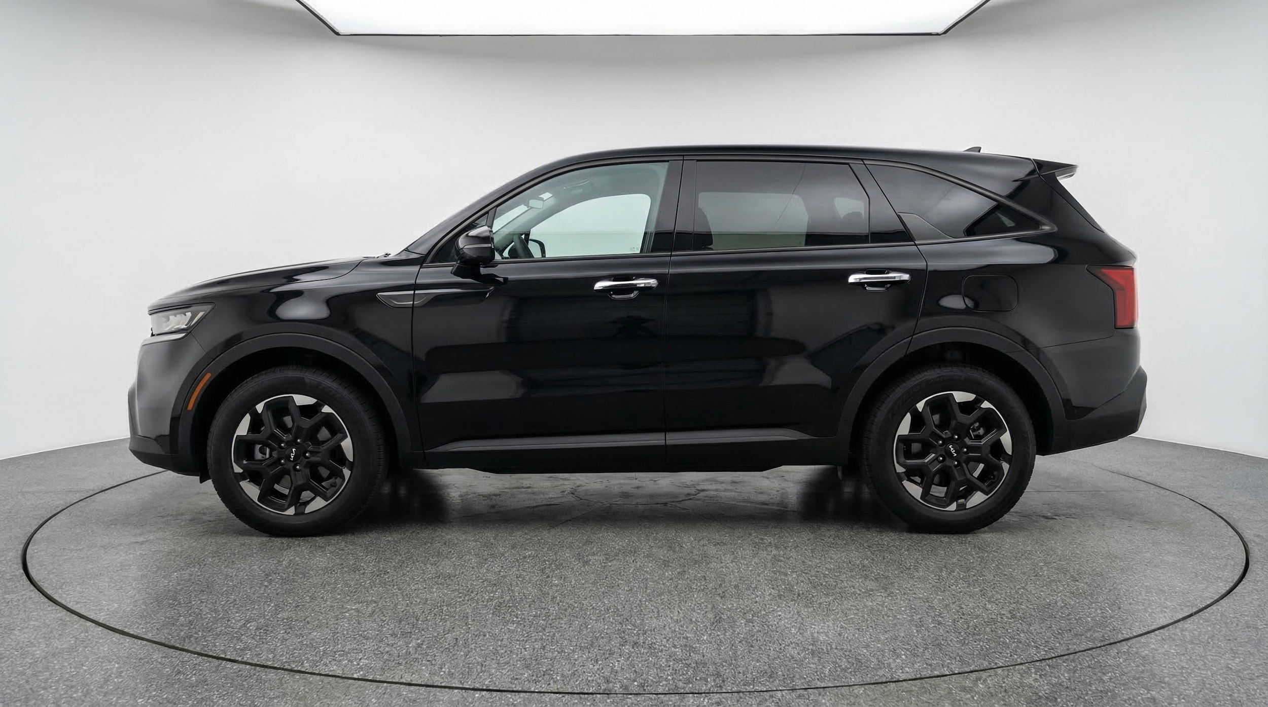 Thumbnail: 2024 Kia Sorento - 4