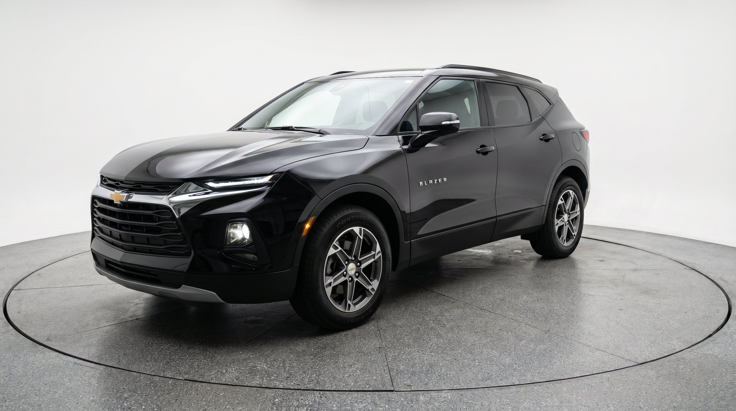 Thumbnail: 2025 Chevrolet Blazer - 3