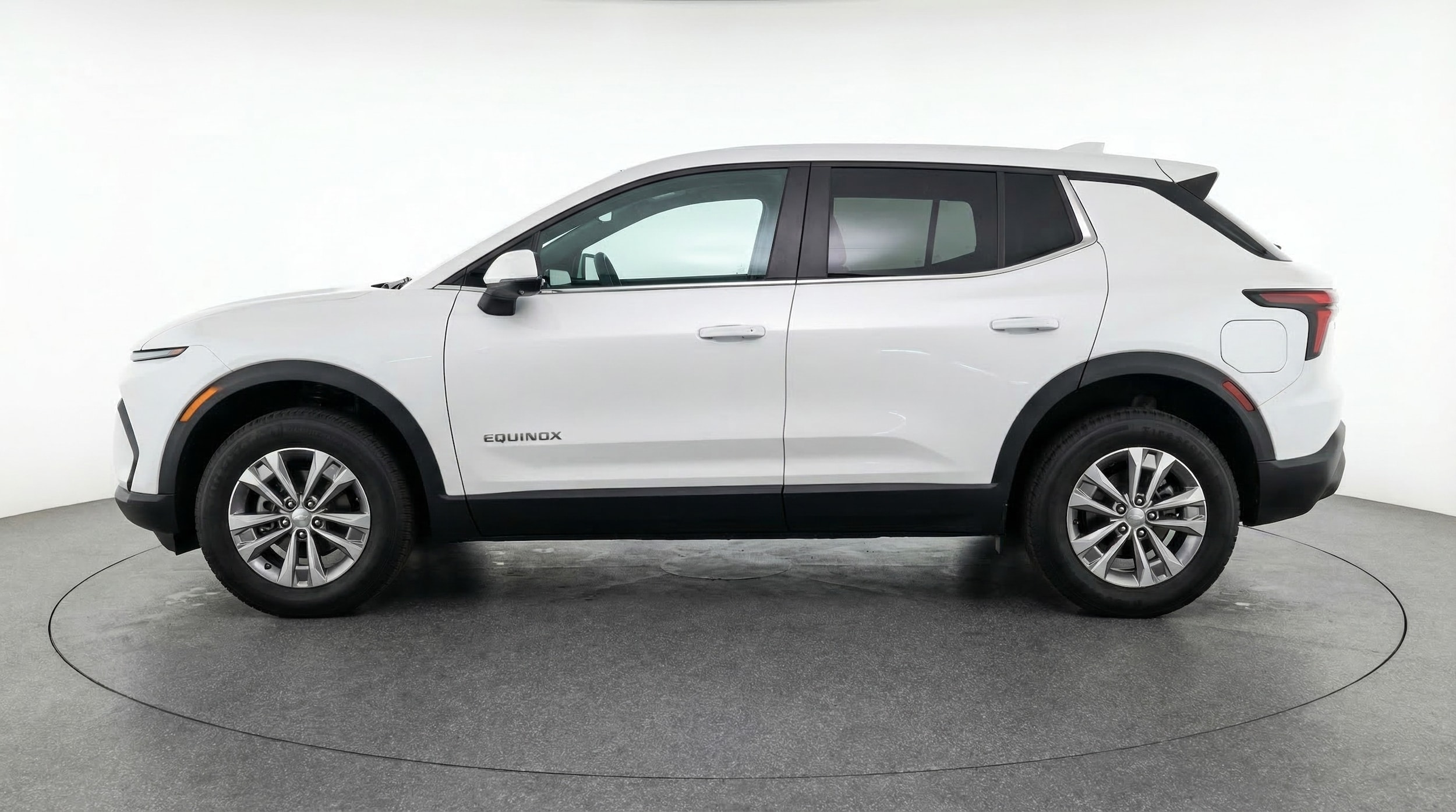 Thumbnail: 2025 Chevrolet Equinox - 4