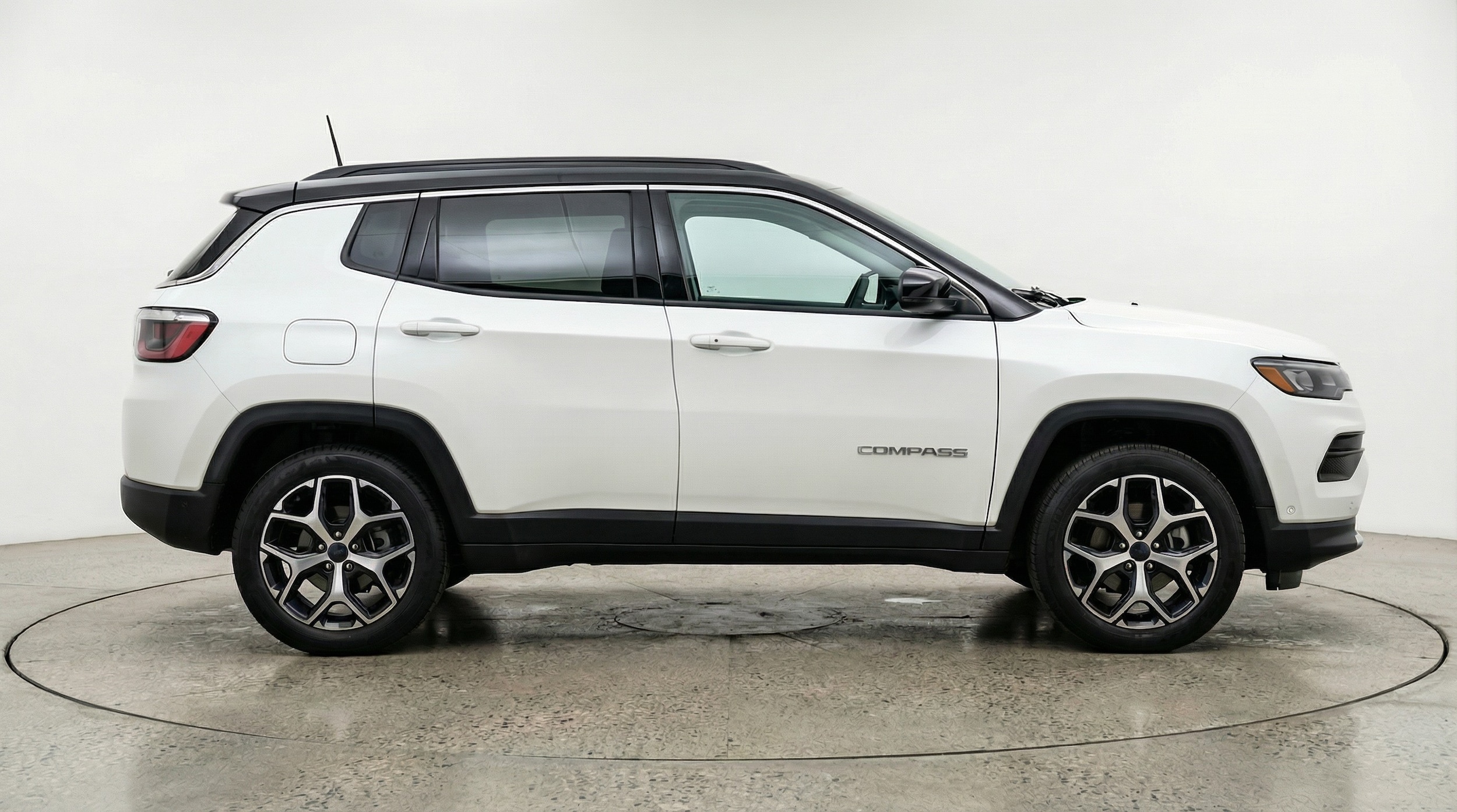 Thumbnail: 2025 Jeep Compass - 8