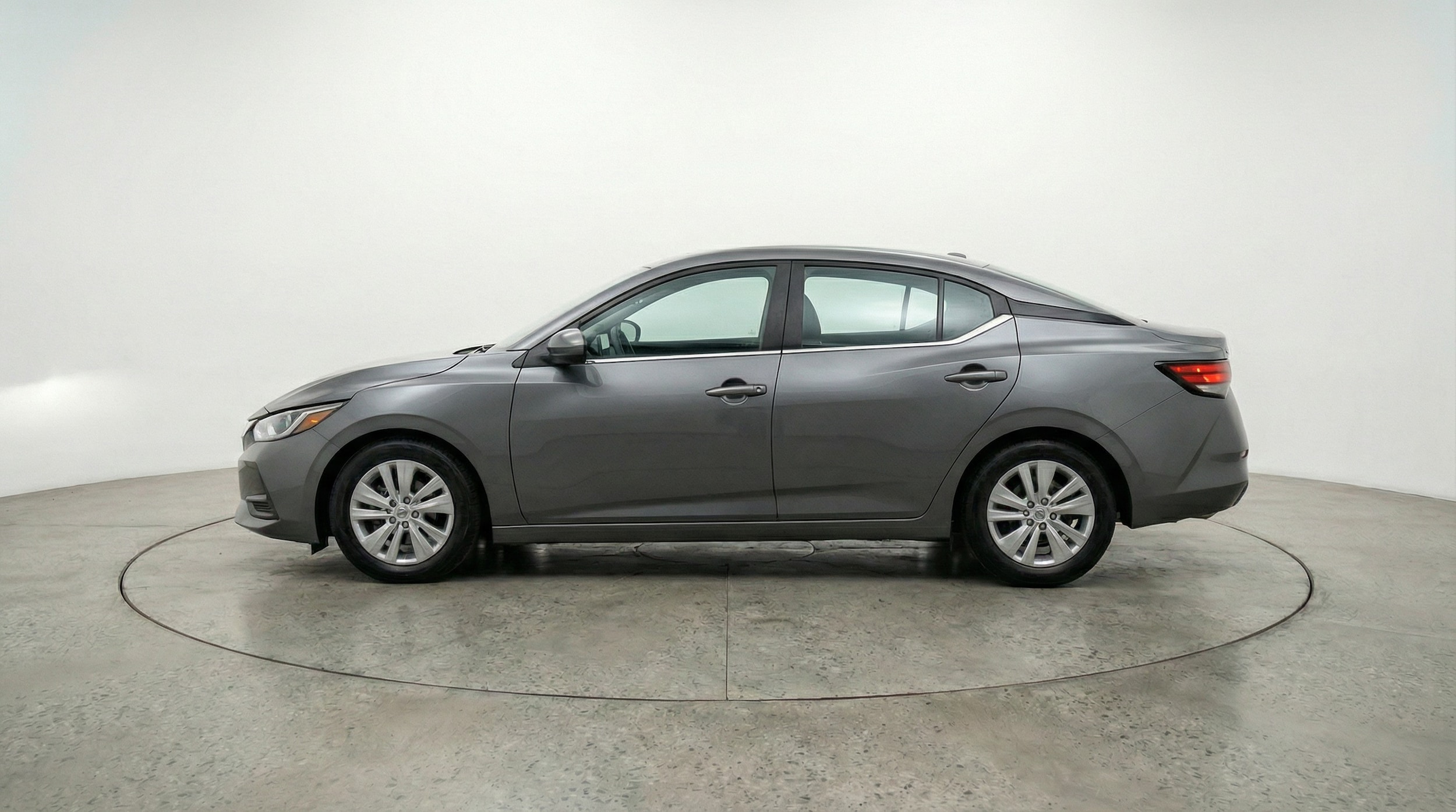 Thumbnail: 2025 Nissan Sentra - 4