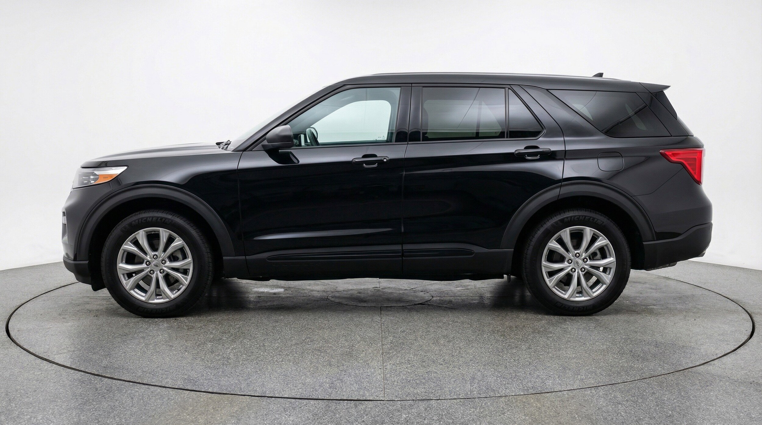 Thumbnail: 2024 Ford Explorer - 5