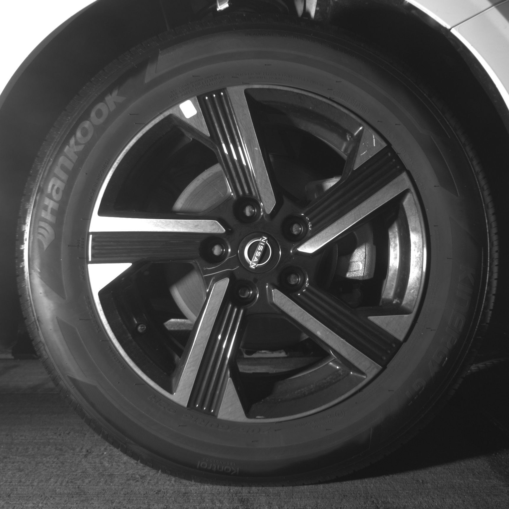 Thumbnail: 2025 Nissan Sentra - 9