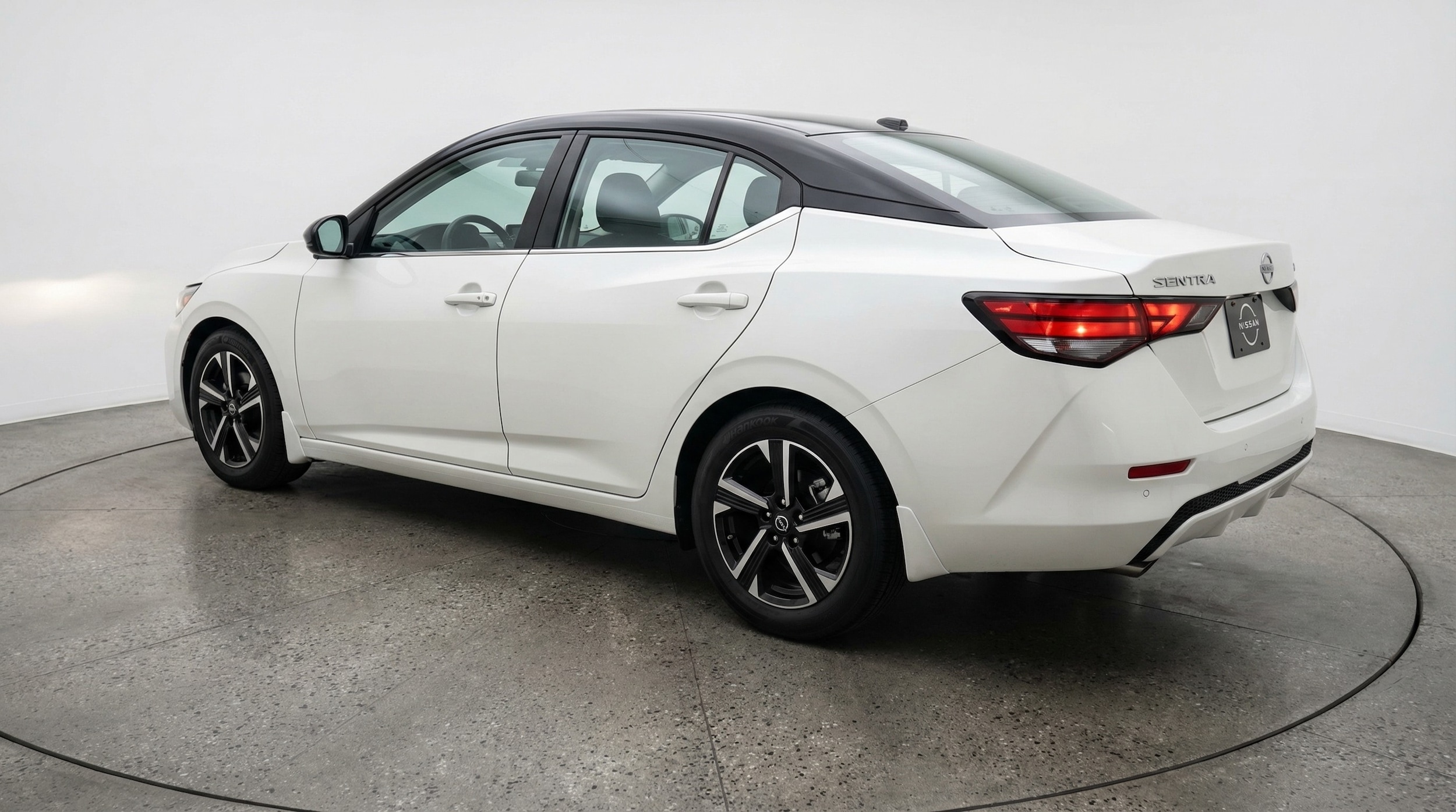 Thumbnail: 2025 Nissan Sentra - 5