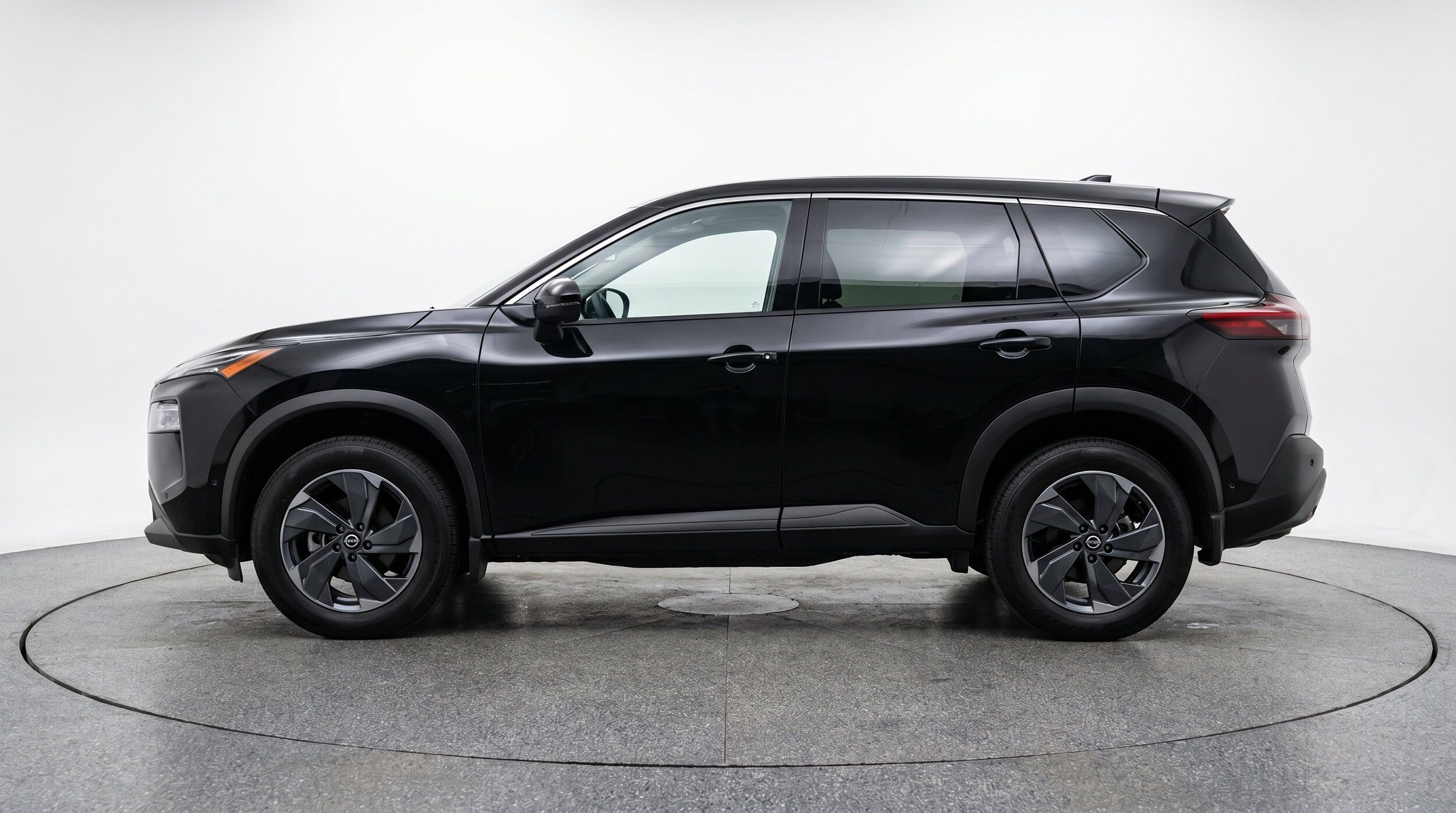 Thumbnail: 2025 Nissan Rogue - 5