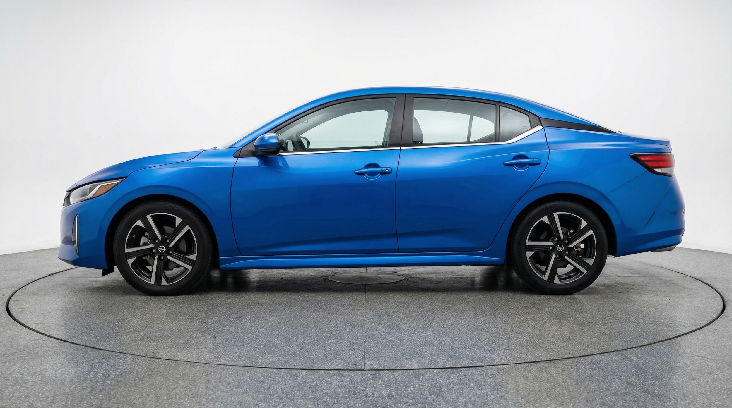 Thumbnail: 2025 Nissan Sentra - 4