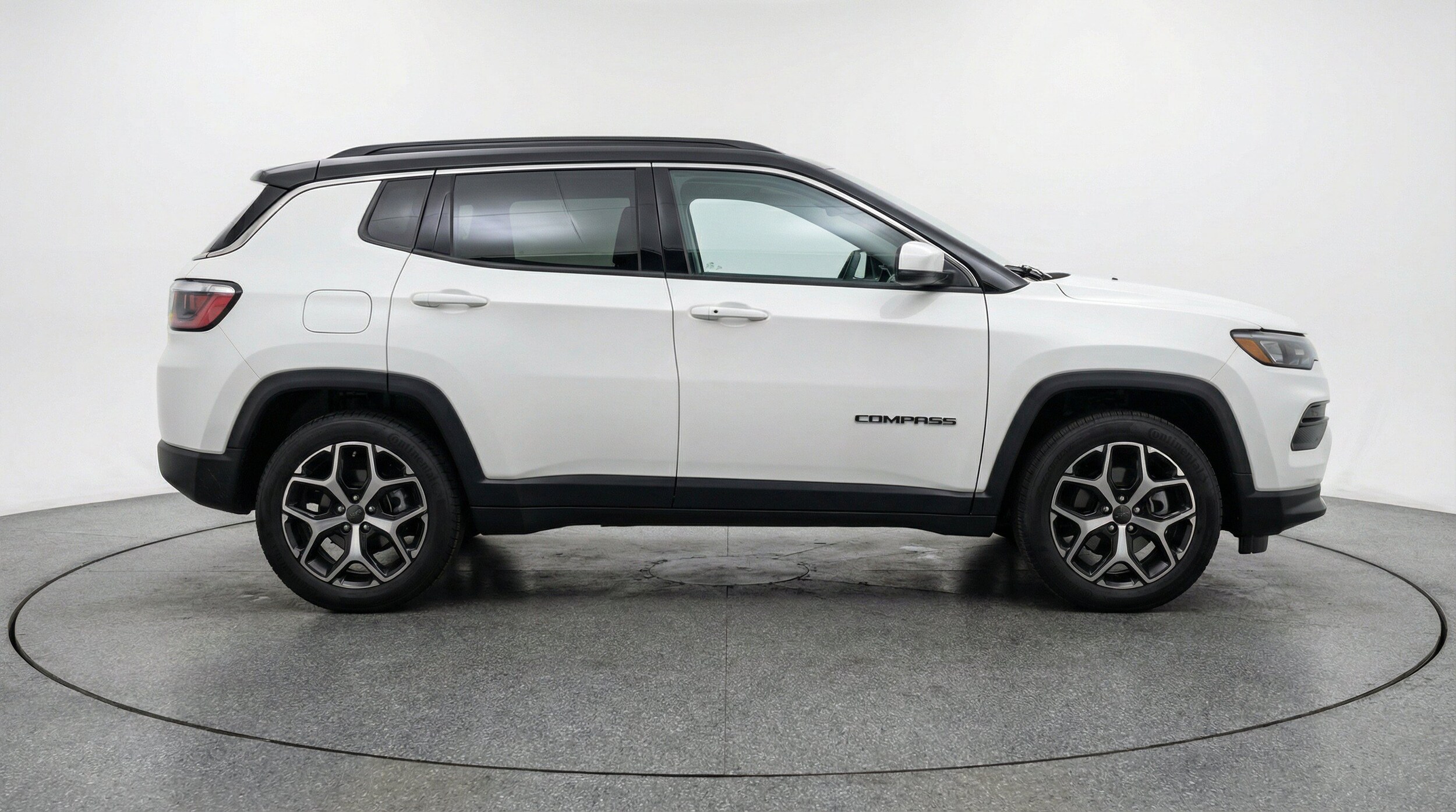Thumbnail: 2025 Jeep Compass - 11